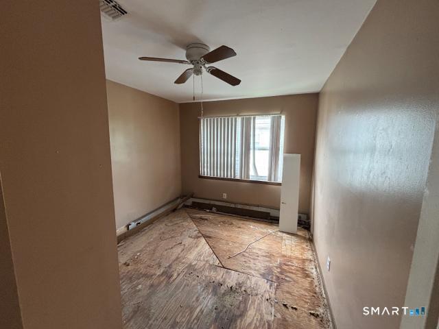 13 Merril Place photo 10