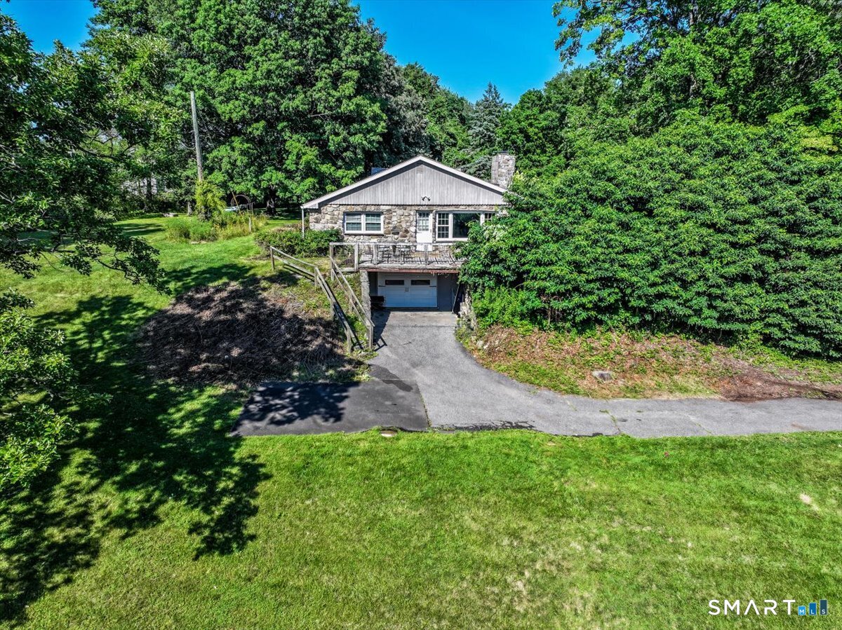 Homes for sale in Brookfield, CT | 67 Tower Rd, Brookfield, CT 06804 | MLS# 24189225