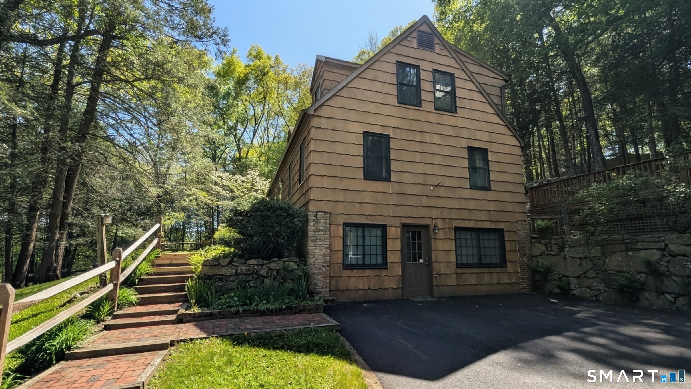 17 Bucks Rock Road New Milford CT