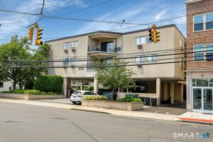 910 Hope Street, Unit 2B