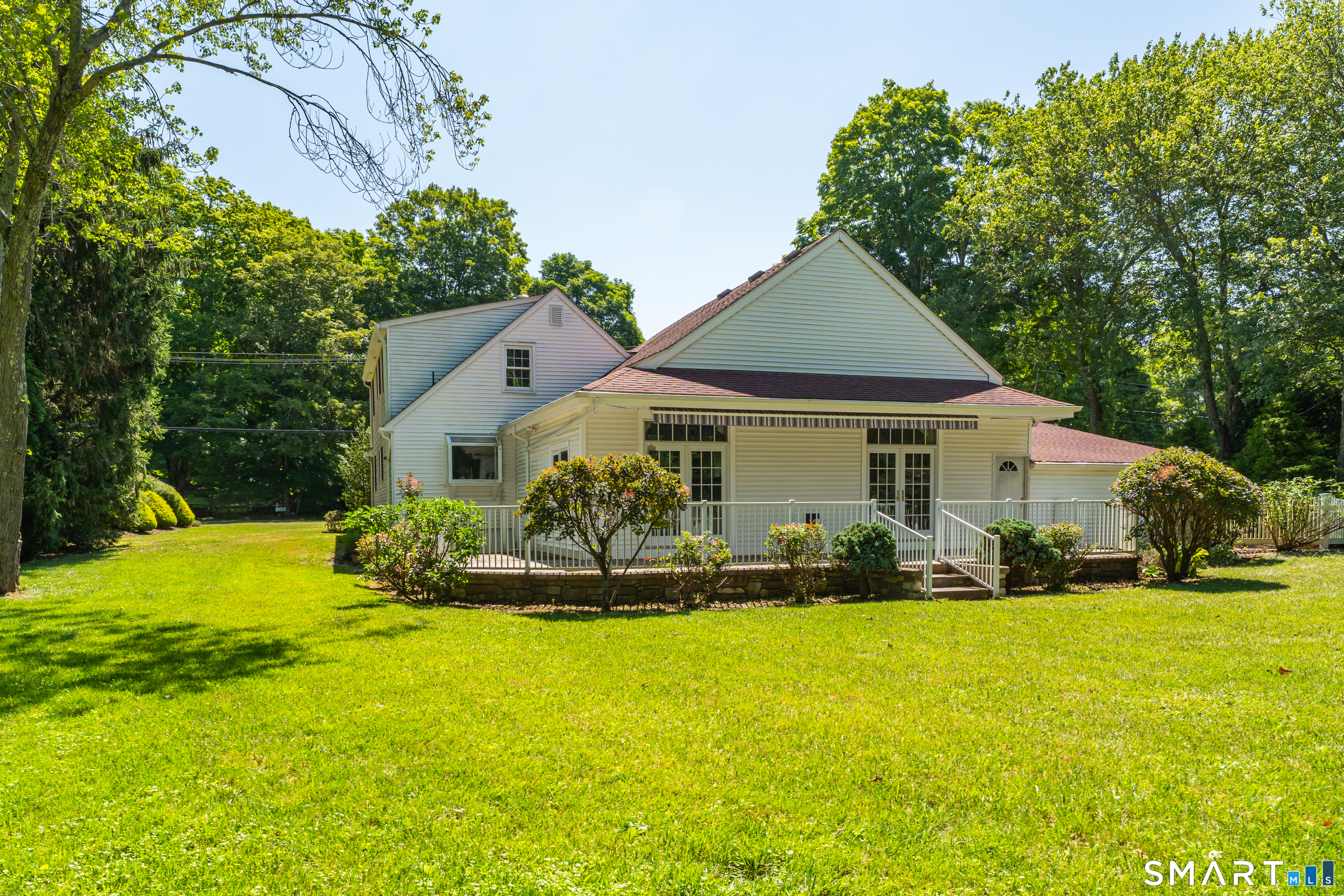 110 Nut Plains Road photo 36