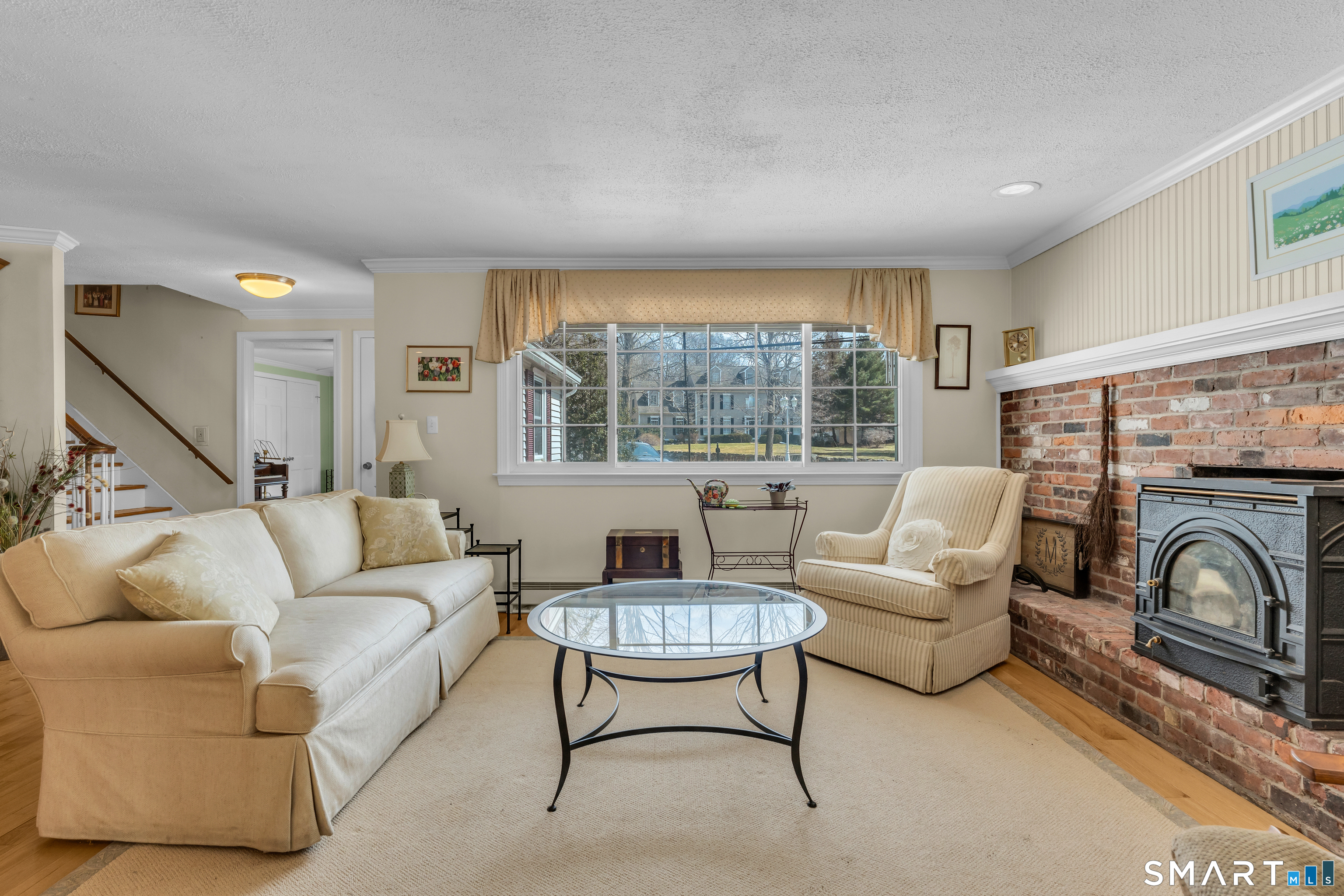 110 Nut Plains Road photo 5
