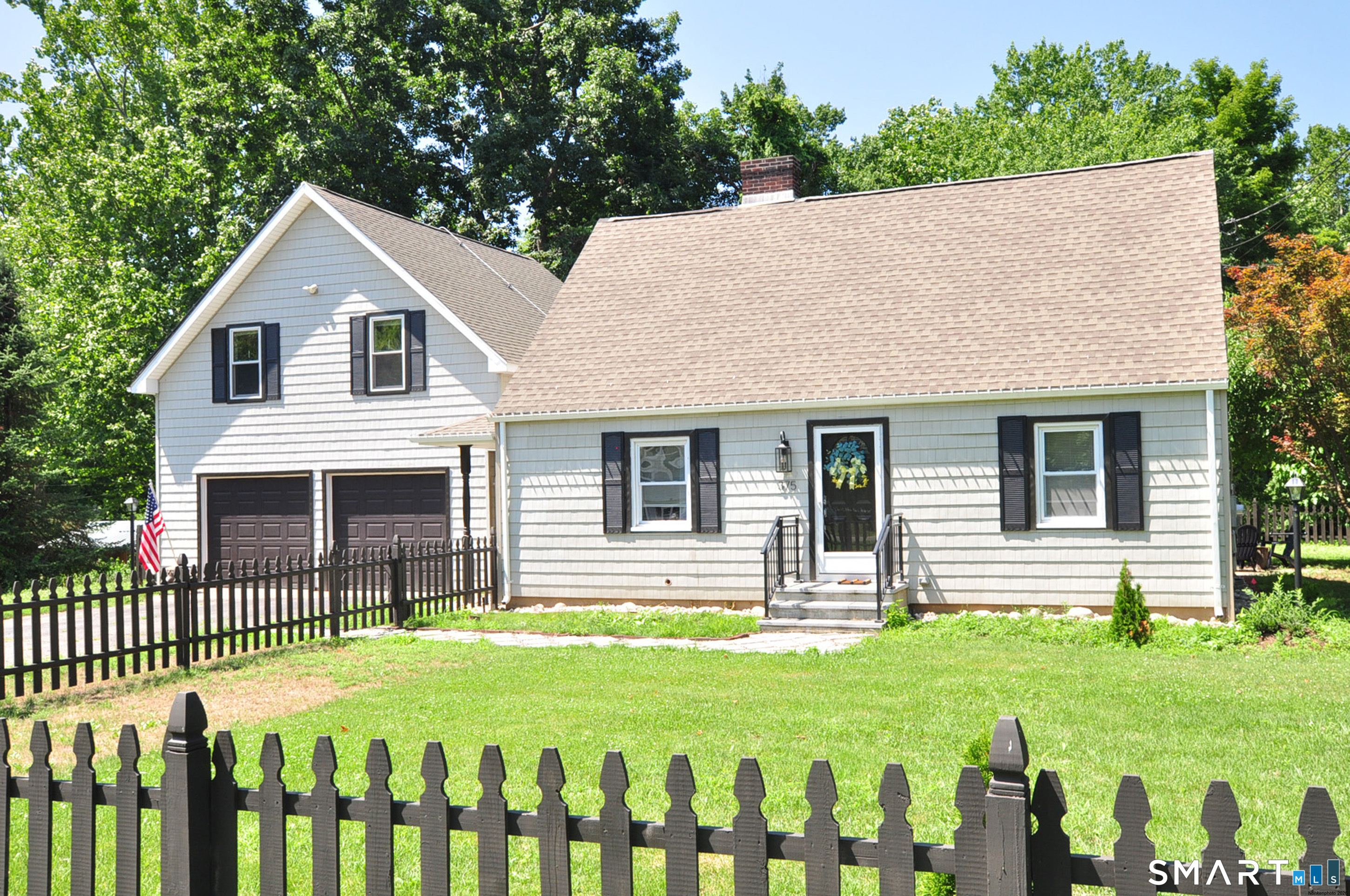 Homes for sale in Granby, CT | 375 Salmon Brook St, Granby, CT 06035 | MLS# 24190591