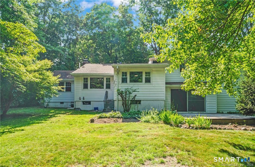 791 Newfield Avenue, Stamford, Connecticut photo 2