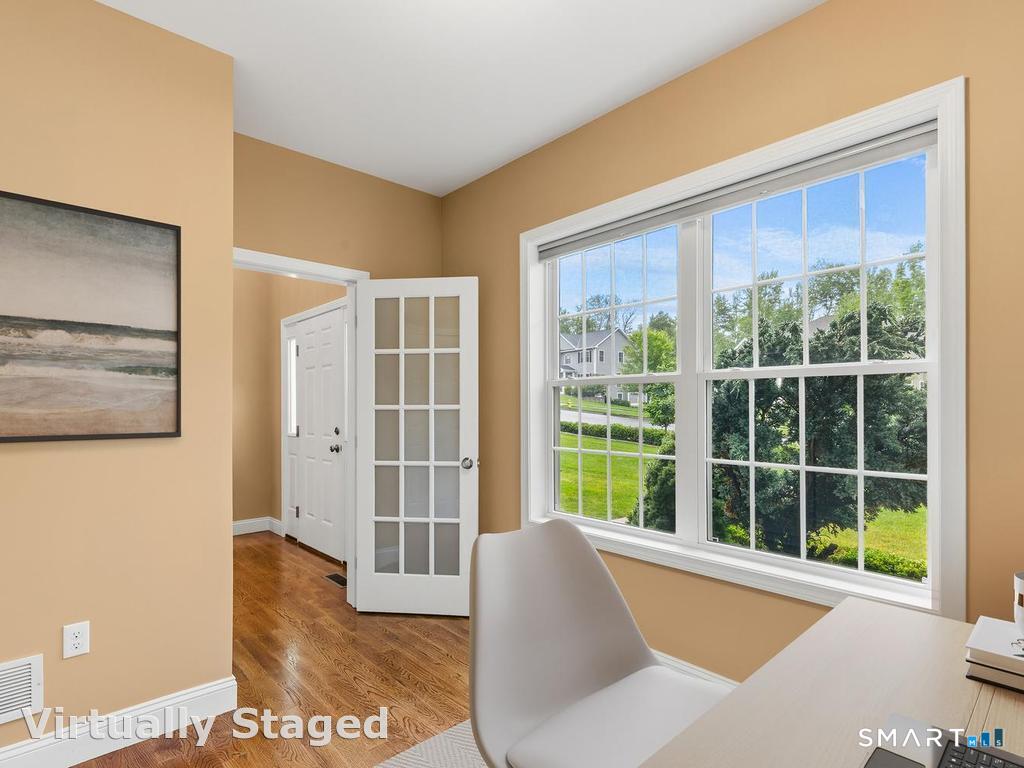114 Steeplechase Drive photo 10