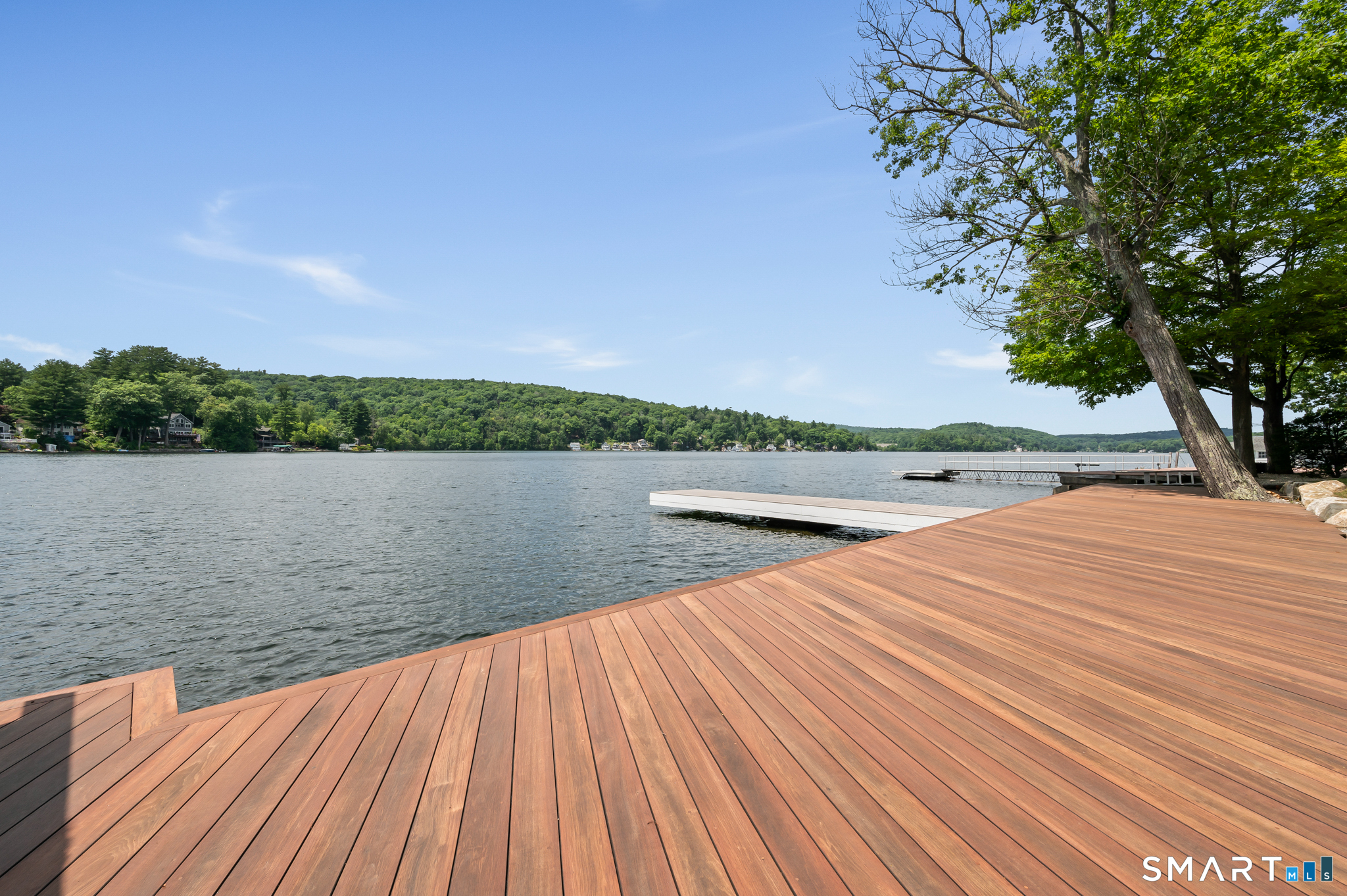 Homes for sale in Winchester, CT | 752 Lake Dr, Winchester, CT 06098 | MLS# 24187886