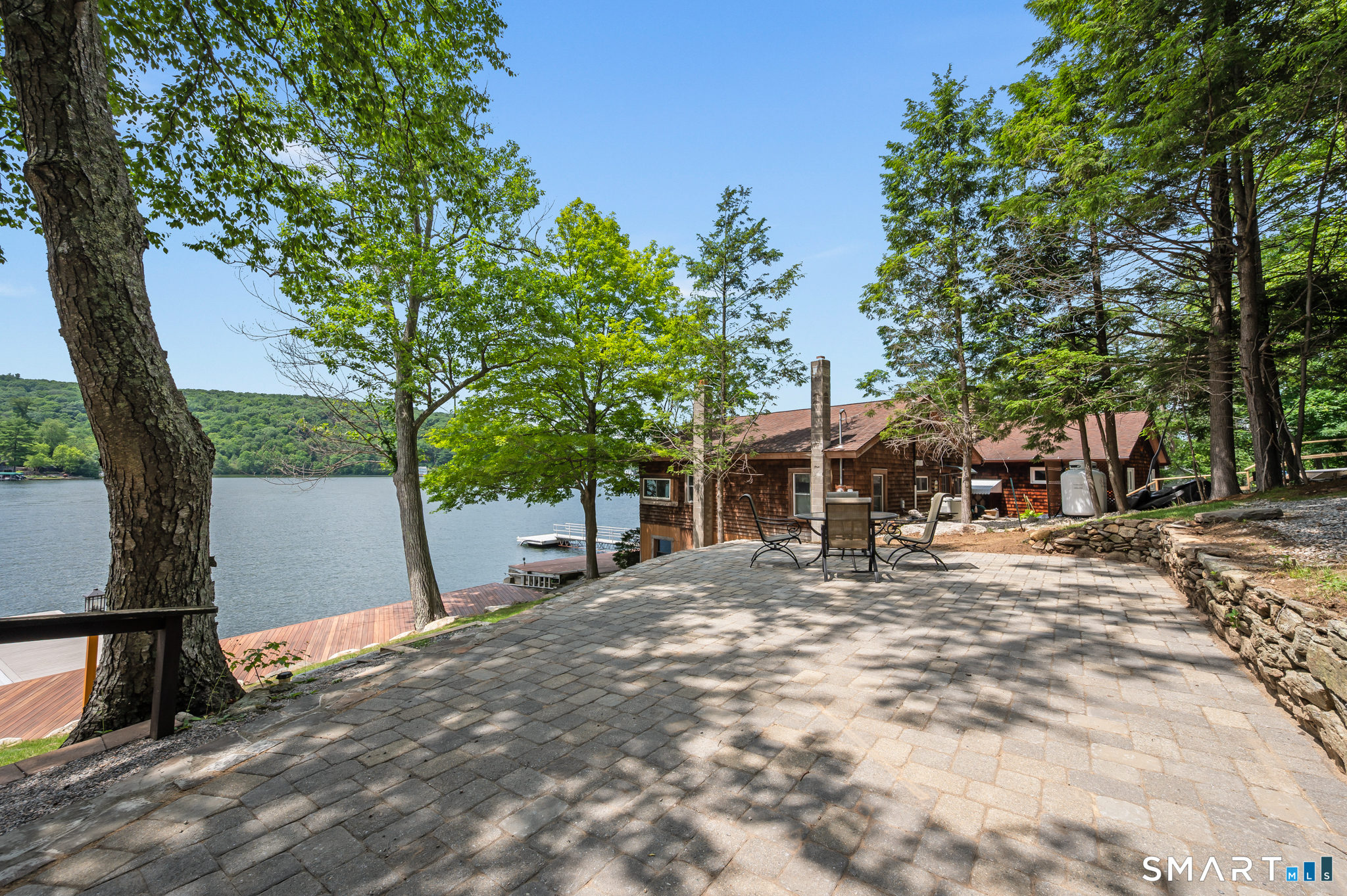 Homes for sale in Winchester, CT | 752 Lake Dr, Winchester, CT 06098 | MLS# 24187886