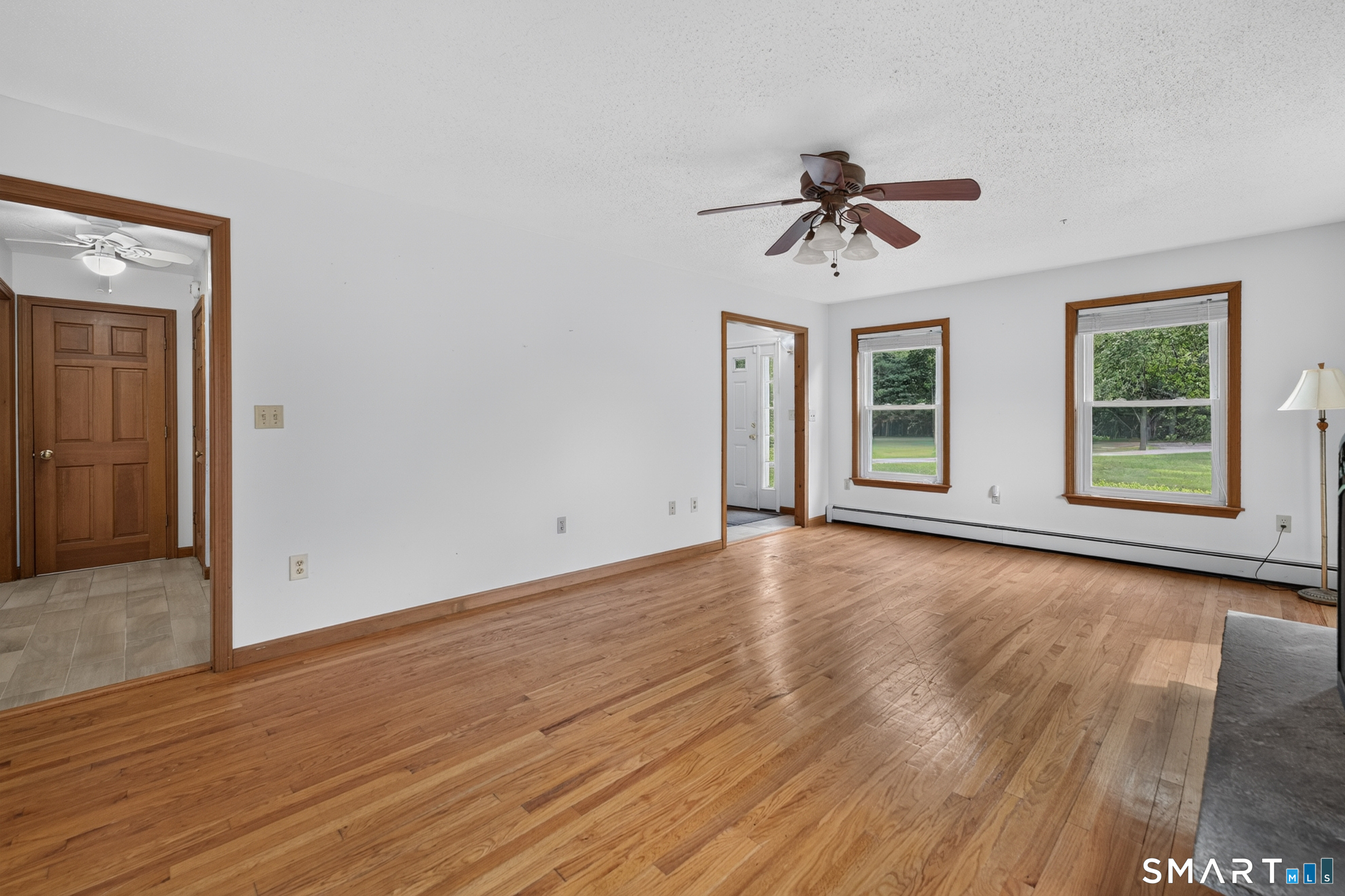 Homes for sale in Montville, CT | 7 Massapeag Point Rd, Montville, CT 06382 | MLS# 24190114
