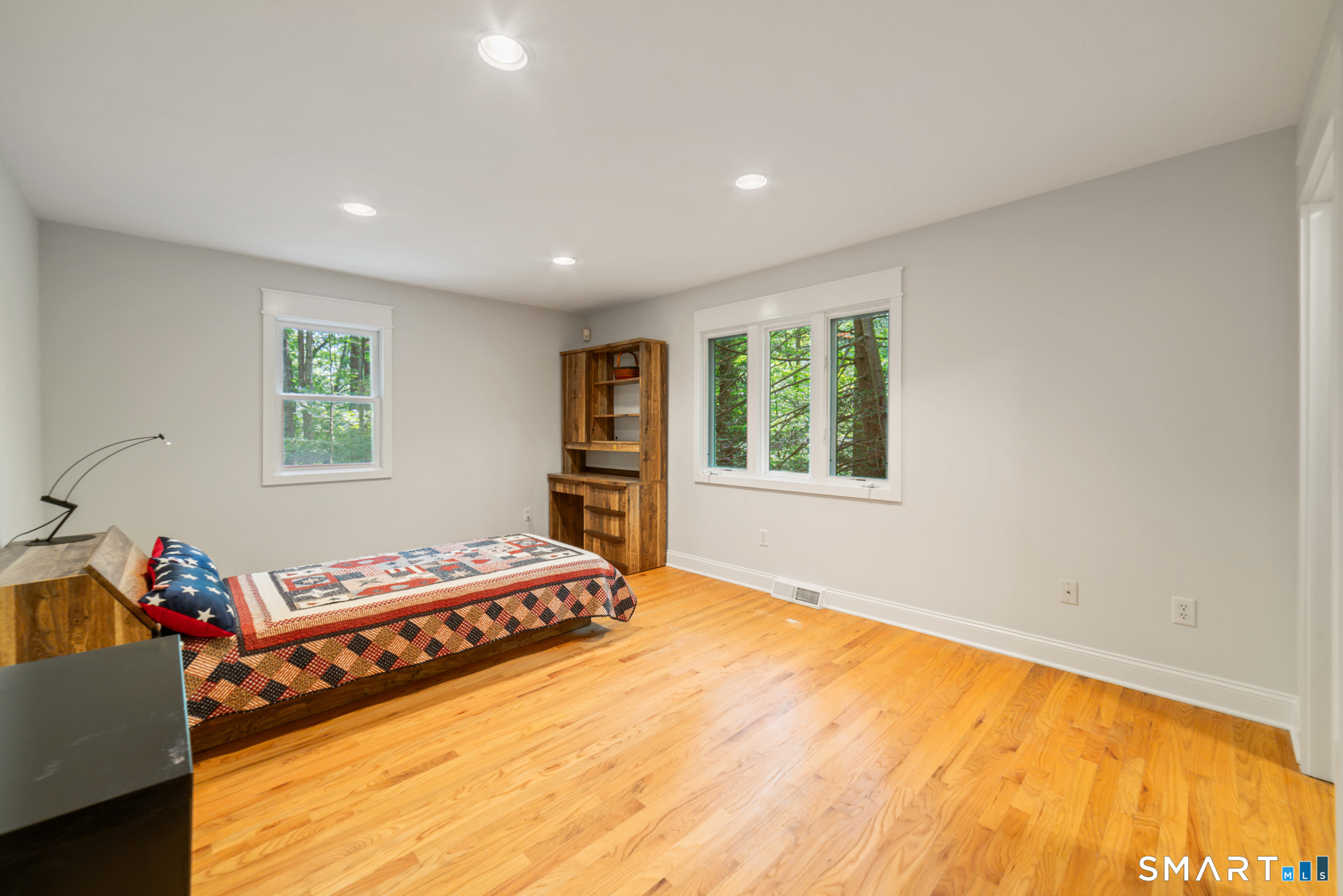 17 Bradley Lane photo 13
