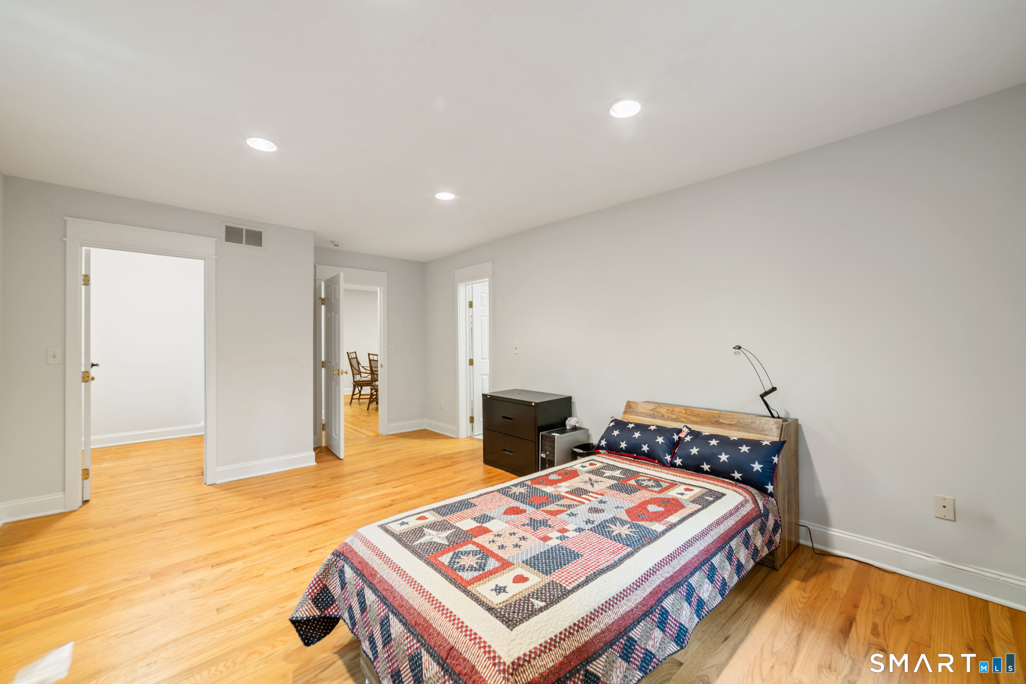 17 Bradley Lane photo 14