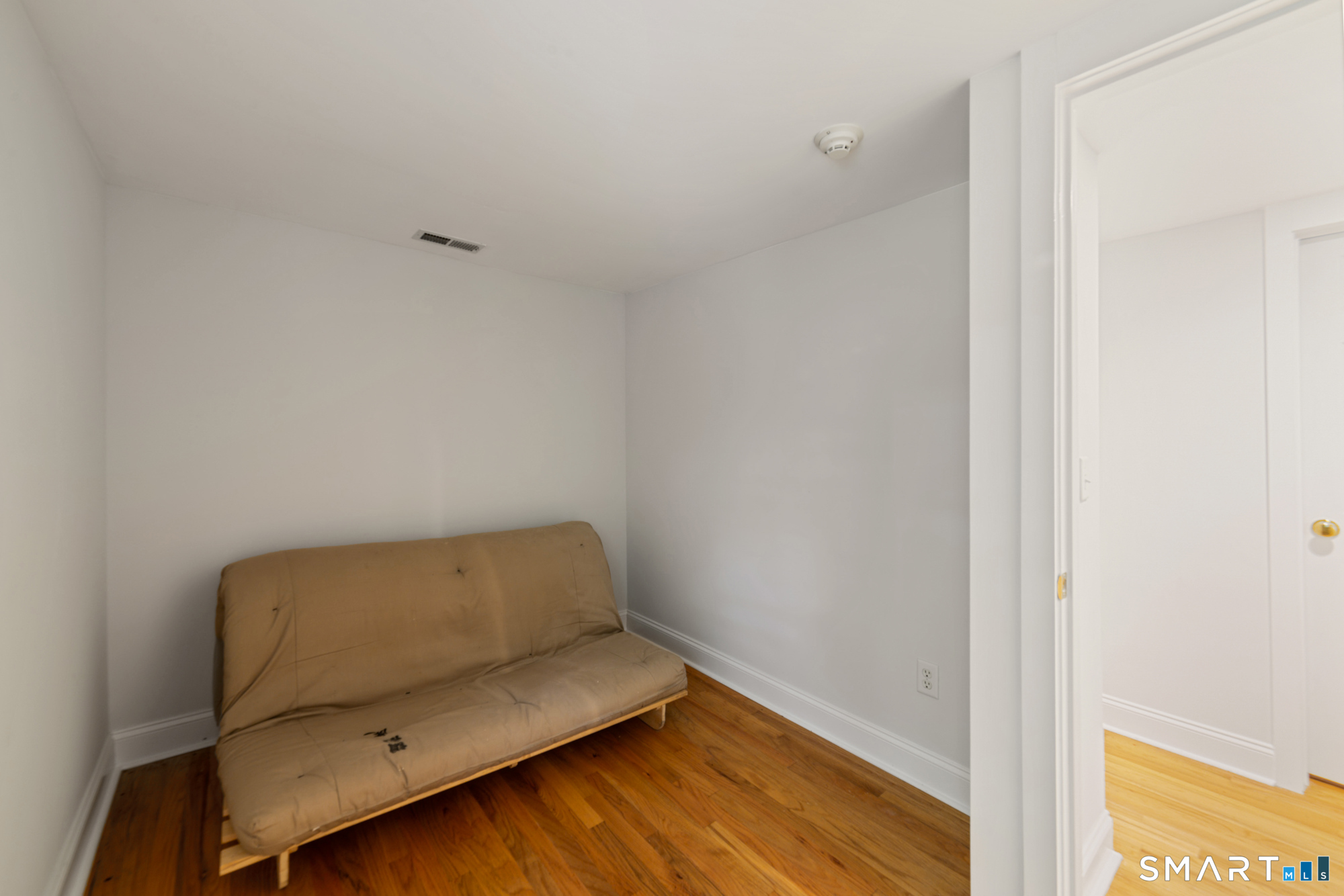 17 Bradley Lane photo 28