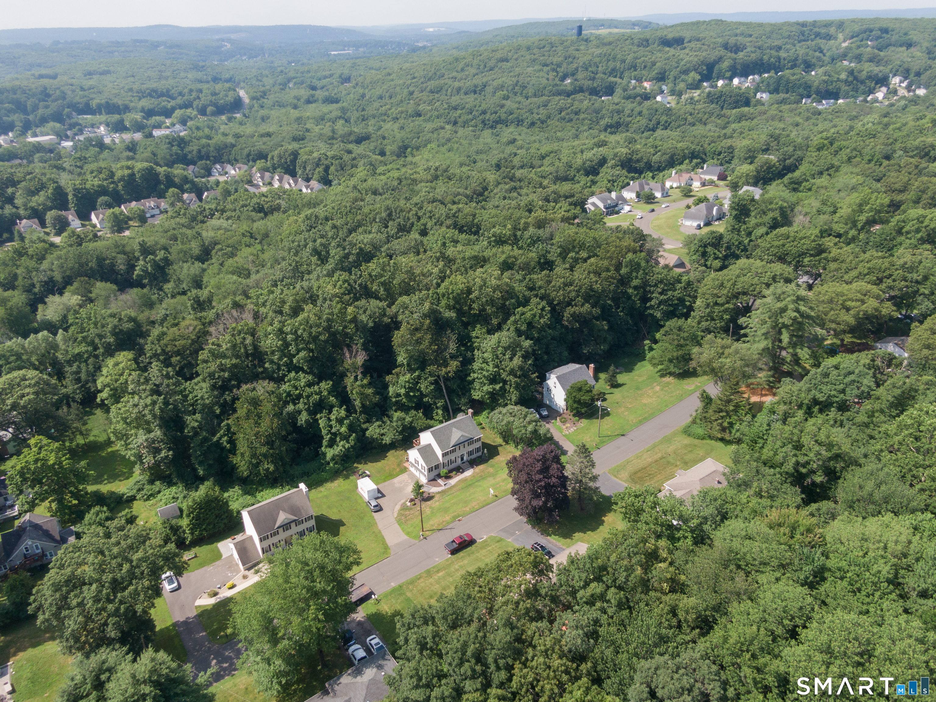 Homes for sale in Wolcott, CT | 33 Brentwood Dr, Wolcott, CT 06716 | MLS# 24189007