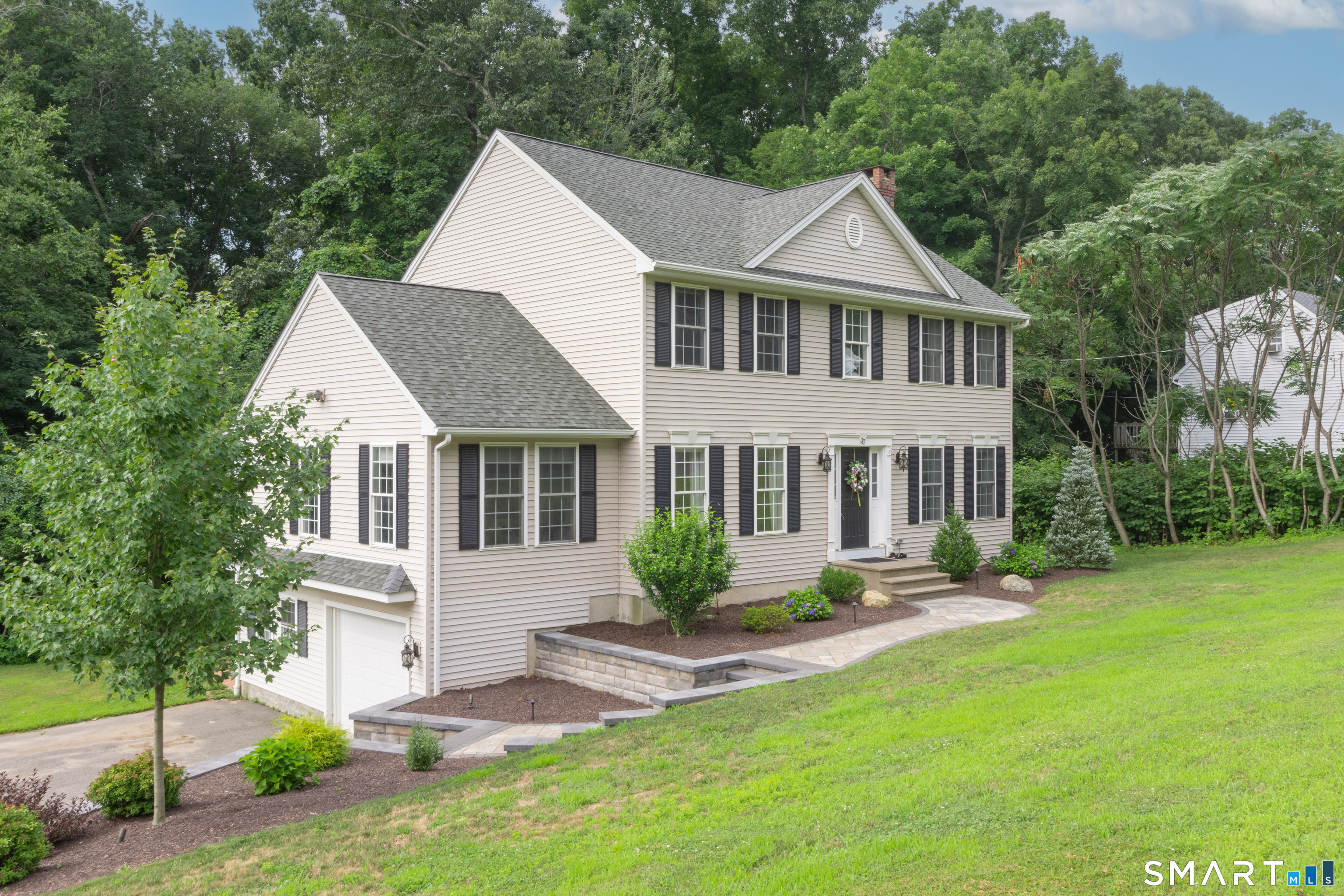 Homes for sale in Wolcott, CT | 33 Brentwood Dr, Wolcott, CT 06716 | MLS# 24189007