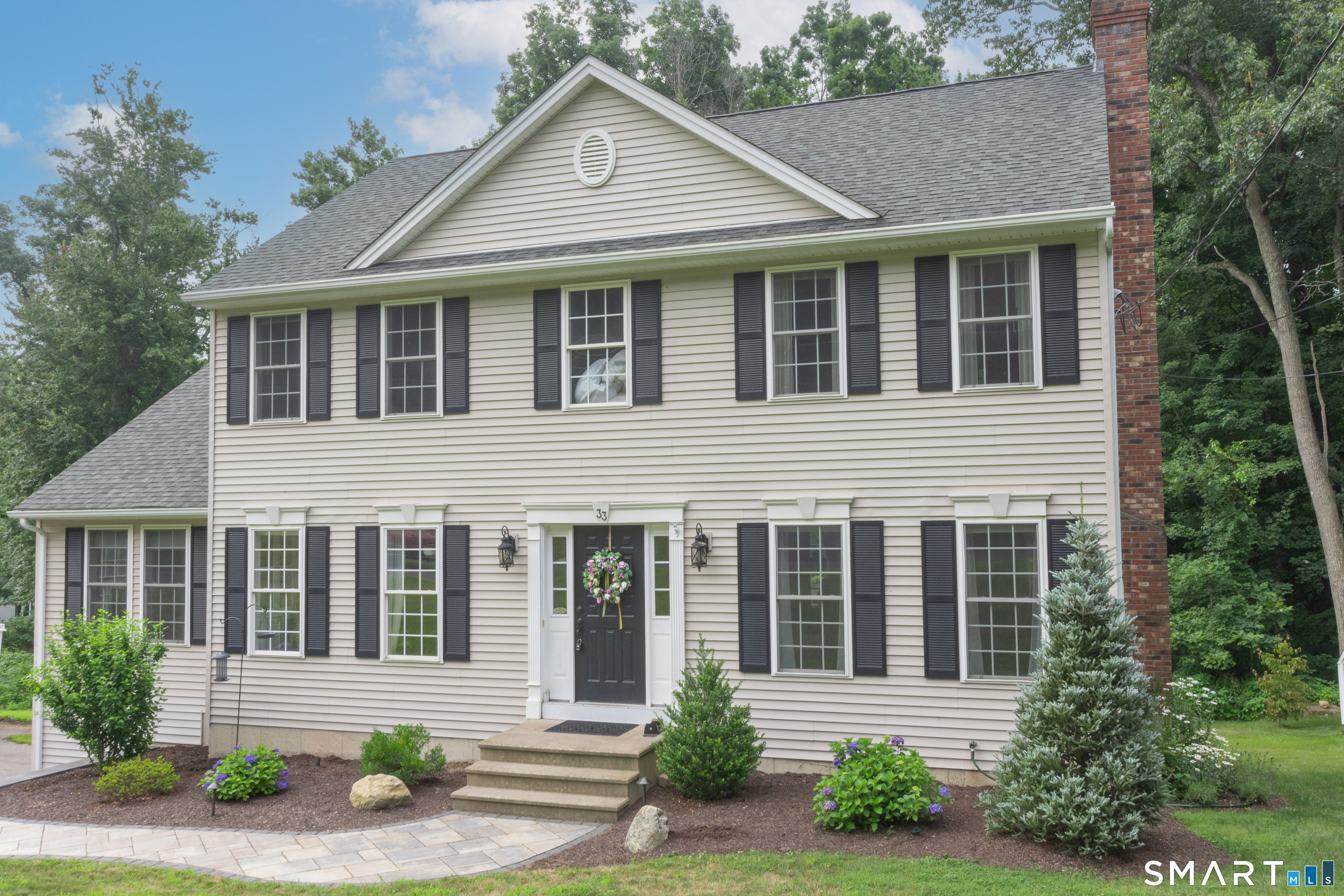 Homes for sale in Wolcott, CT | 33 Brentwood Dr, Wolcott, CT 06716 | MLS# 24189007