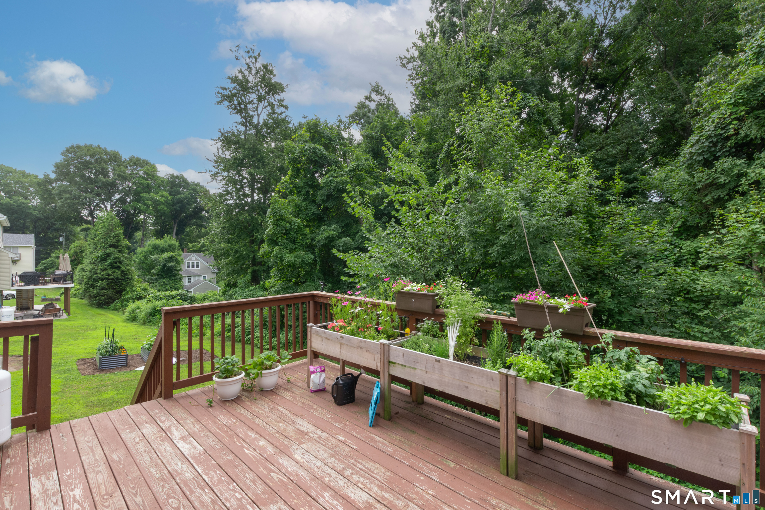 Homes for sale in Wolcott, CT | 33 Brentwood Dr, Wolcott, CT 06716 | MLS# 24189007