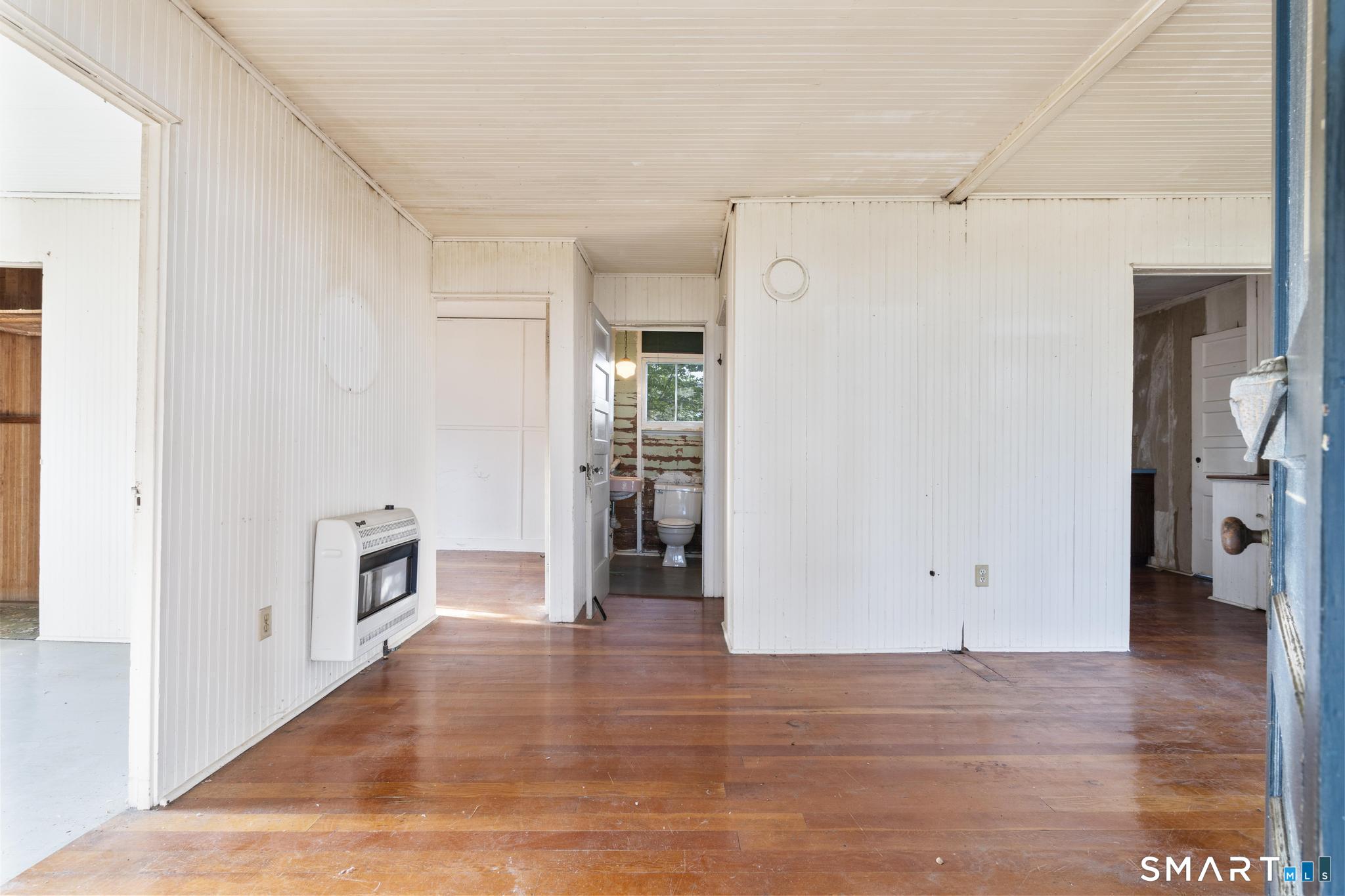 98-B Limewood Avenue photo 10