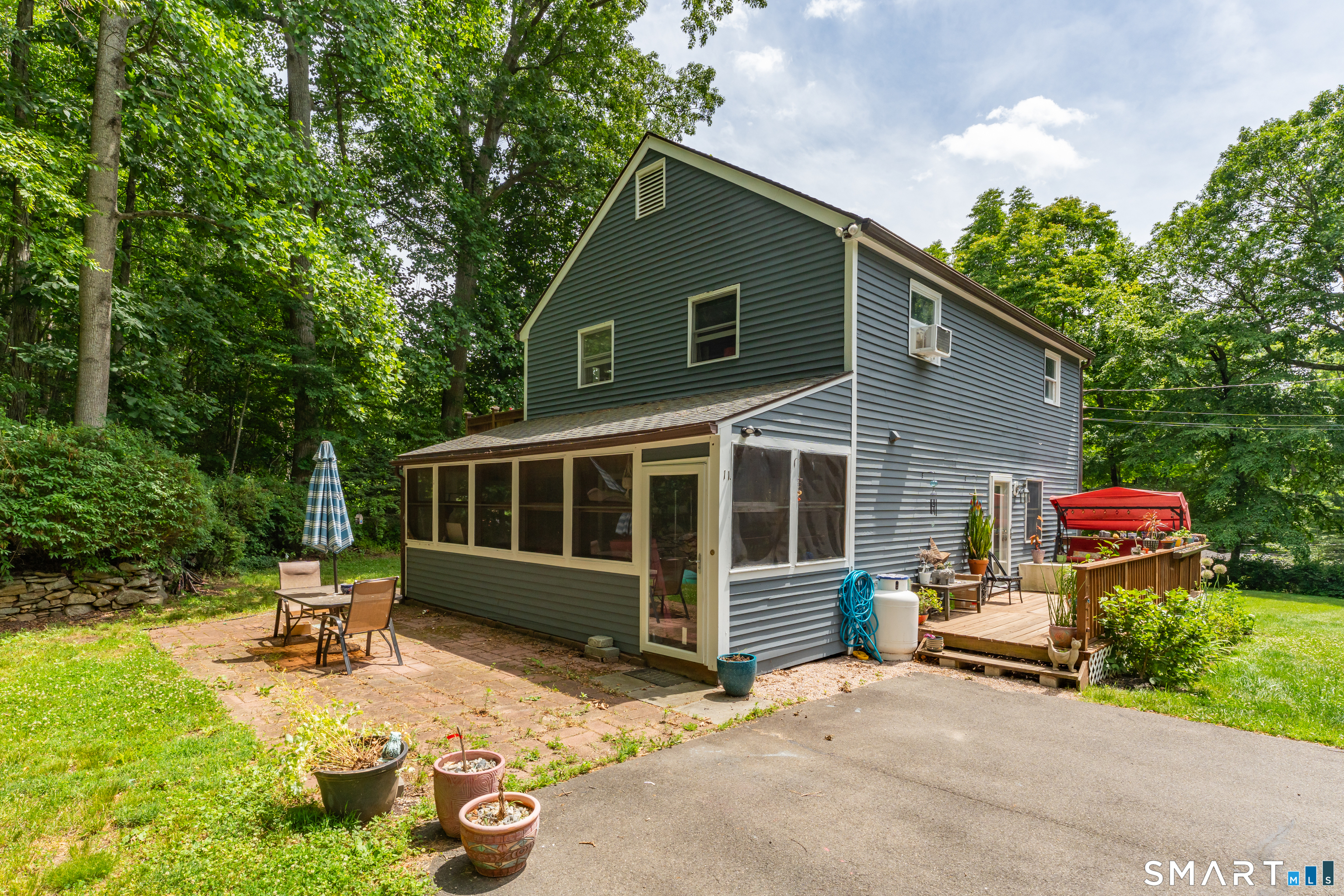 Homes for sale in Clinton, CT | 11 Jamaica Rd, Clinton, CT 06413 | MLS# 24190840
