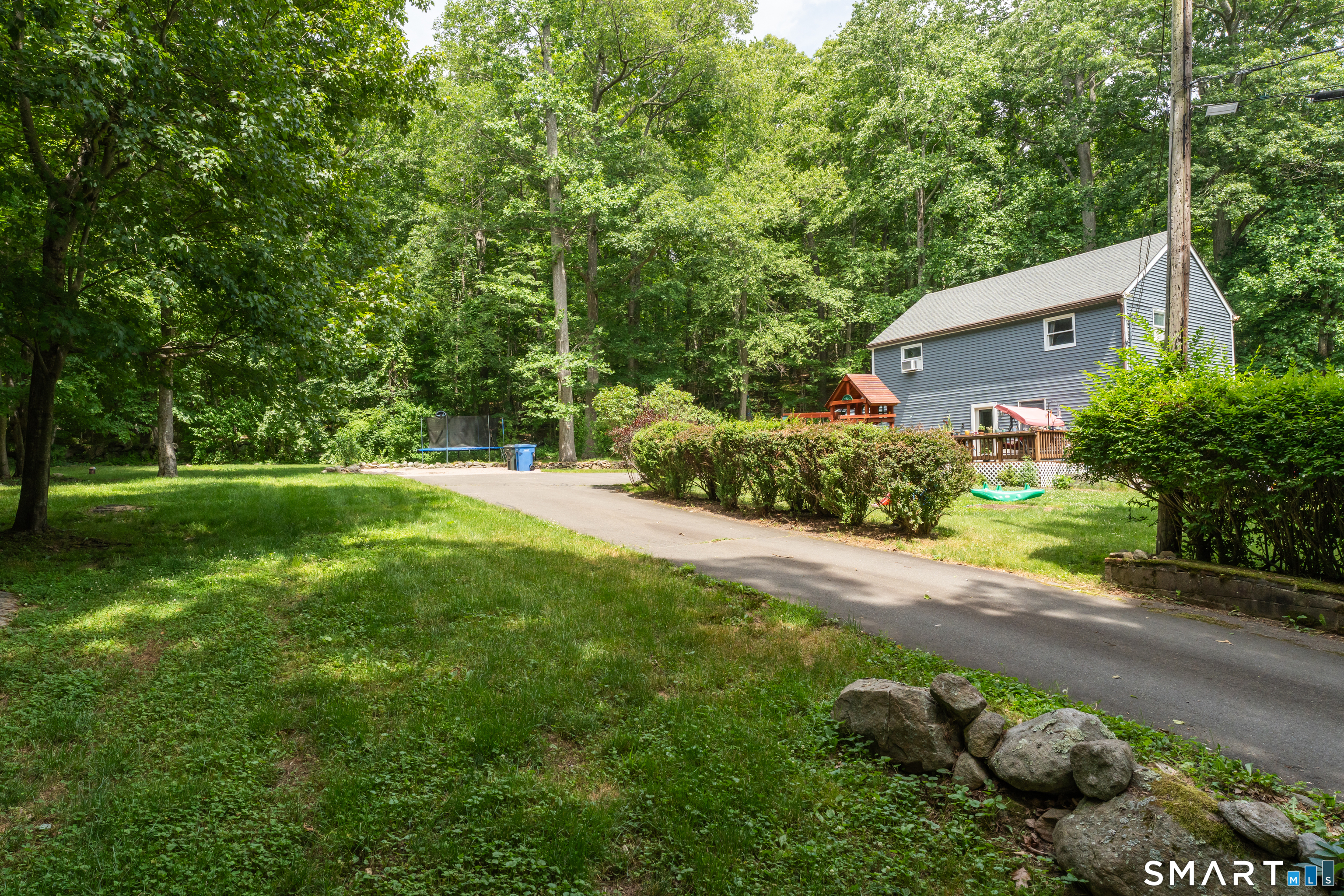 Homes for sale in Clinton, CT | 11 Jamaica Rd, Clinton, CT 06413 | MLS# 24190840