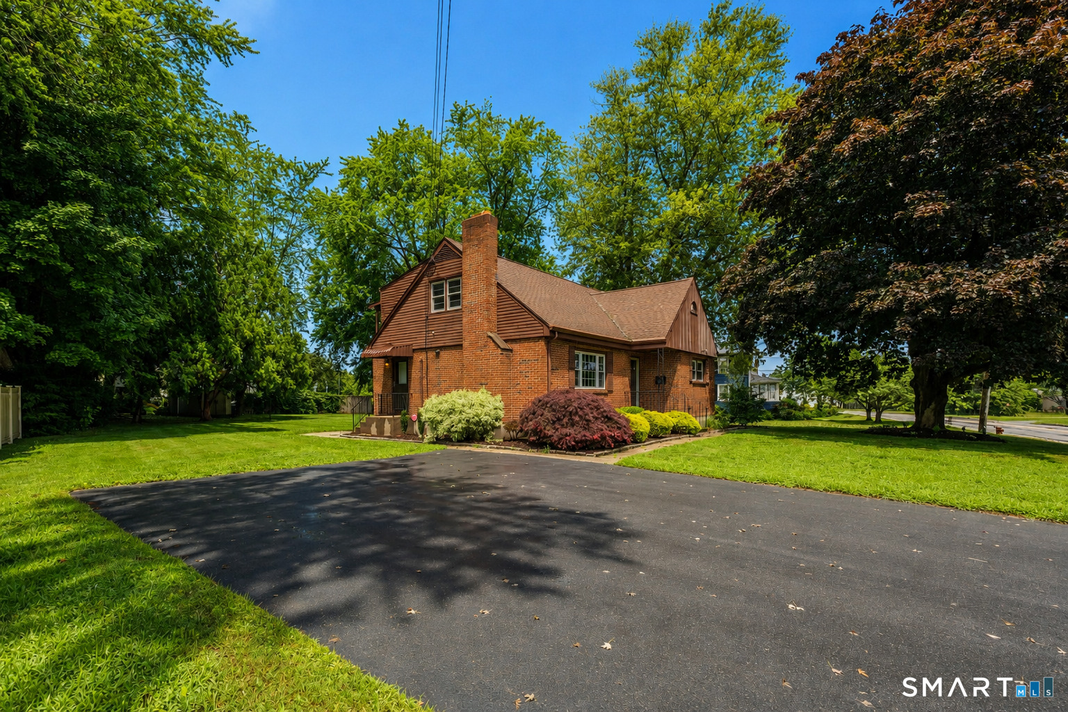 Homes for sale in Cromwell, CT | 7 Olson Ave, Cromwell, CT 06416 | MLS# 24190910