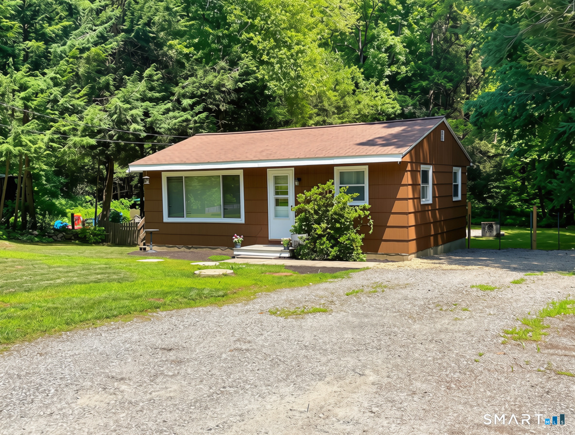 Homes for sale in Woodstock, CT | 170 Laurel Hill Rd, Woodstock, CT 06282 | MLS# 24189592
