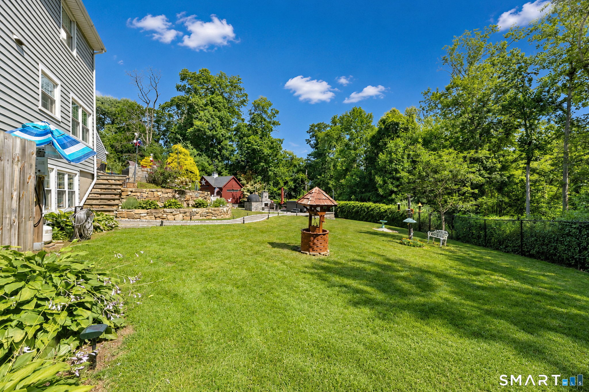 66 Knollwood Drive photo 32