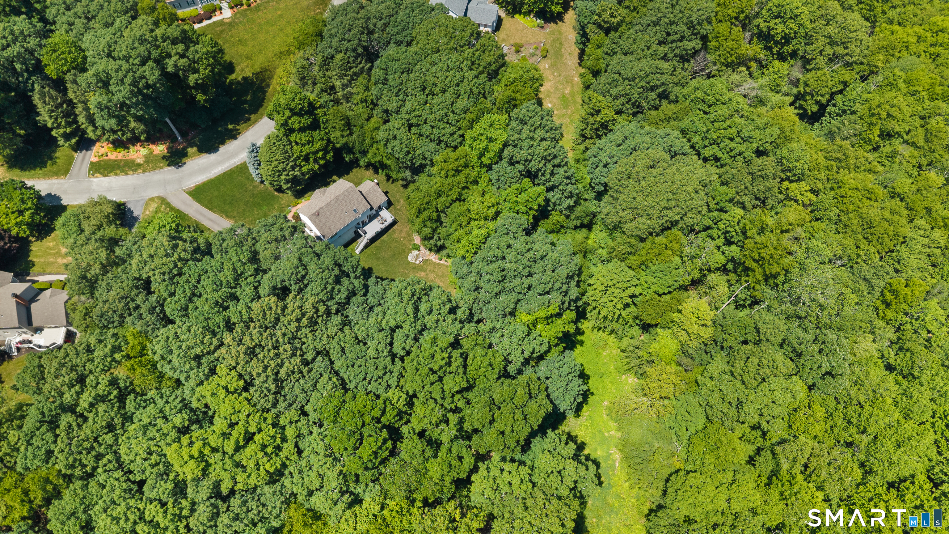 Homes for sale in Newtown, CT | 15 Rose Ln, Newtown, CT 06482 | MLS# 24190182