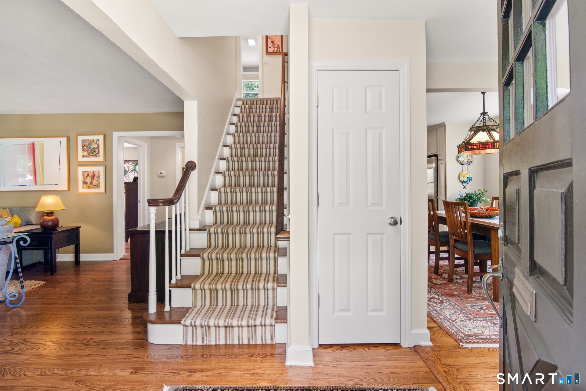 128 Soundview Court, Stamford, Connecticut photo 4