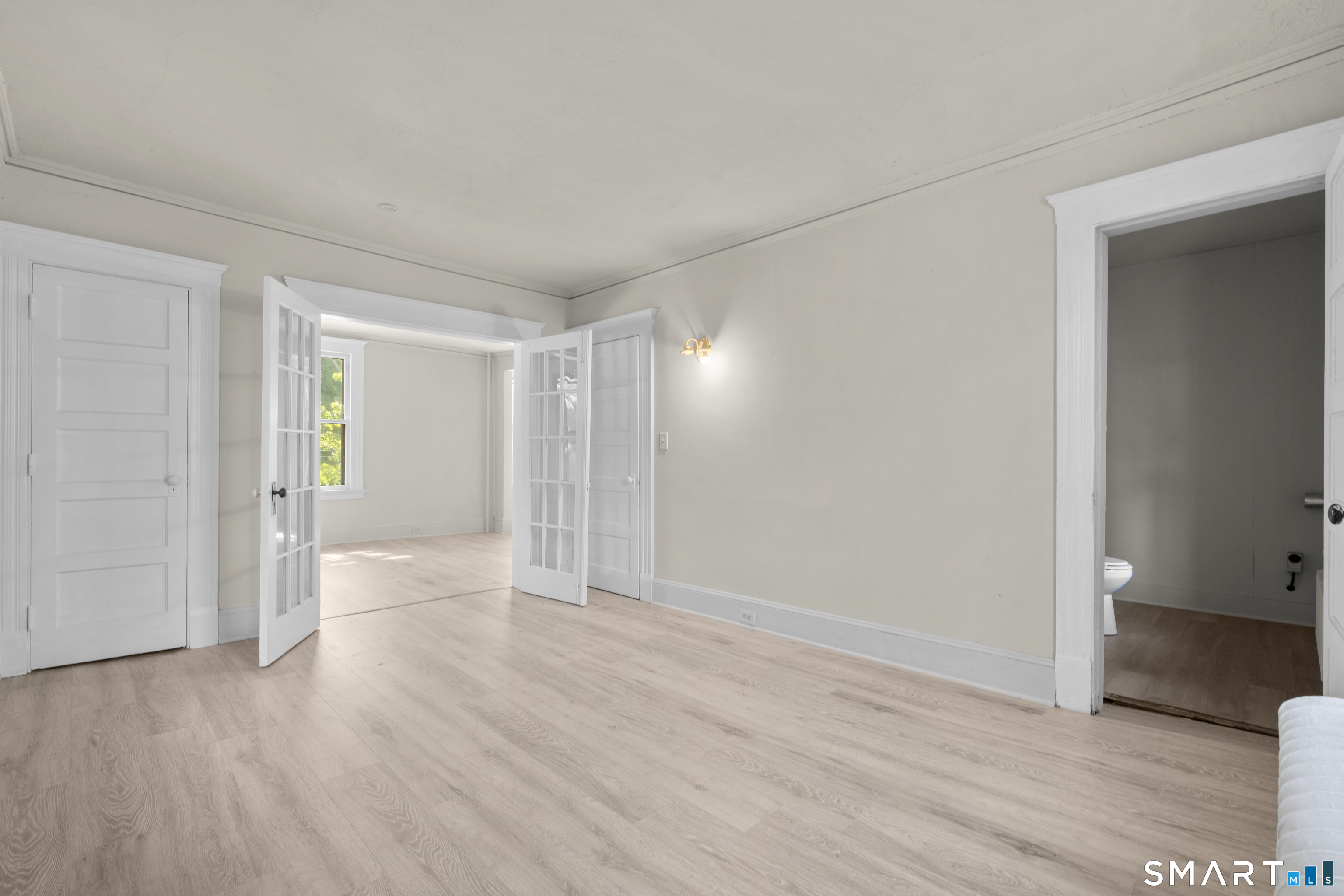 4th image of 908 Main St, Torrington, CT 06790 | MLS# 24190917
