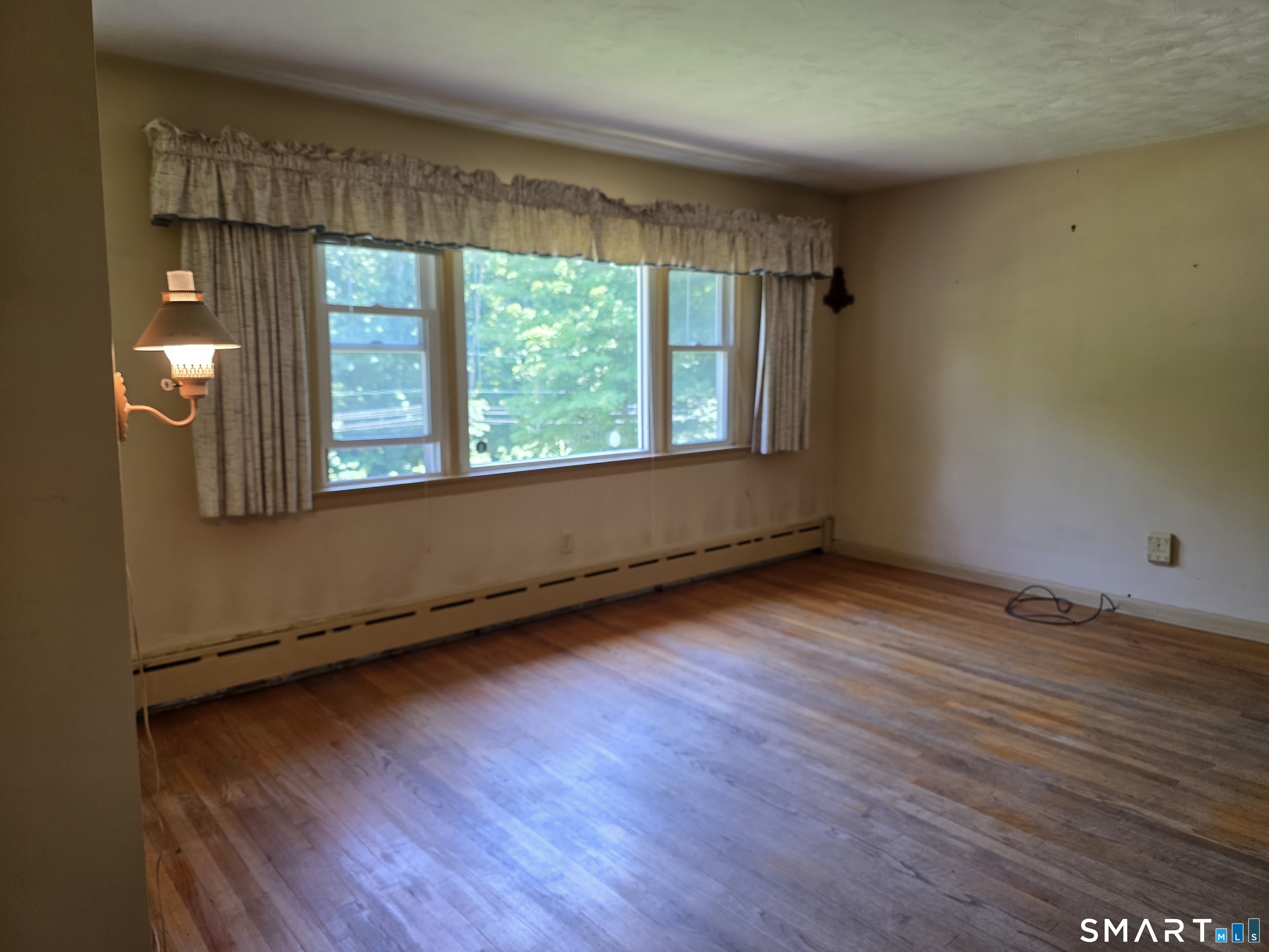 Homes for sale in Franklin, CT | 18 Bullard Rd, Franklin, CT 06254 | MLS# 24179481