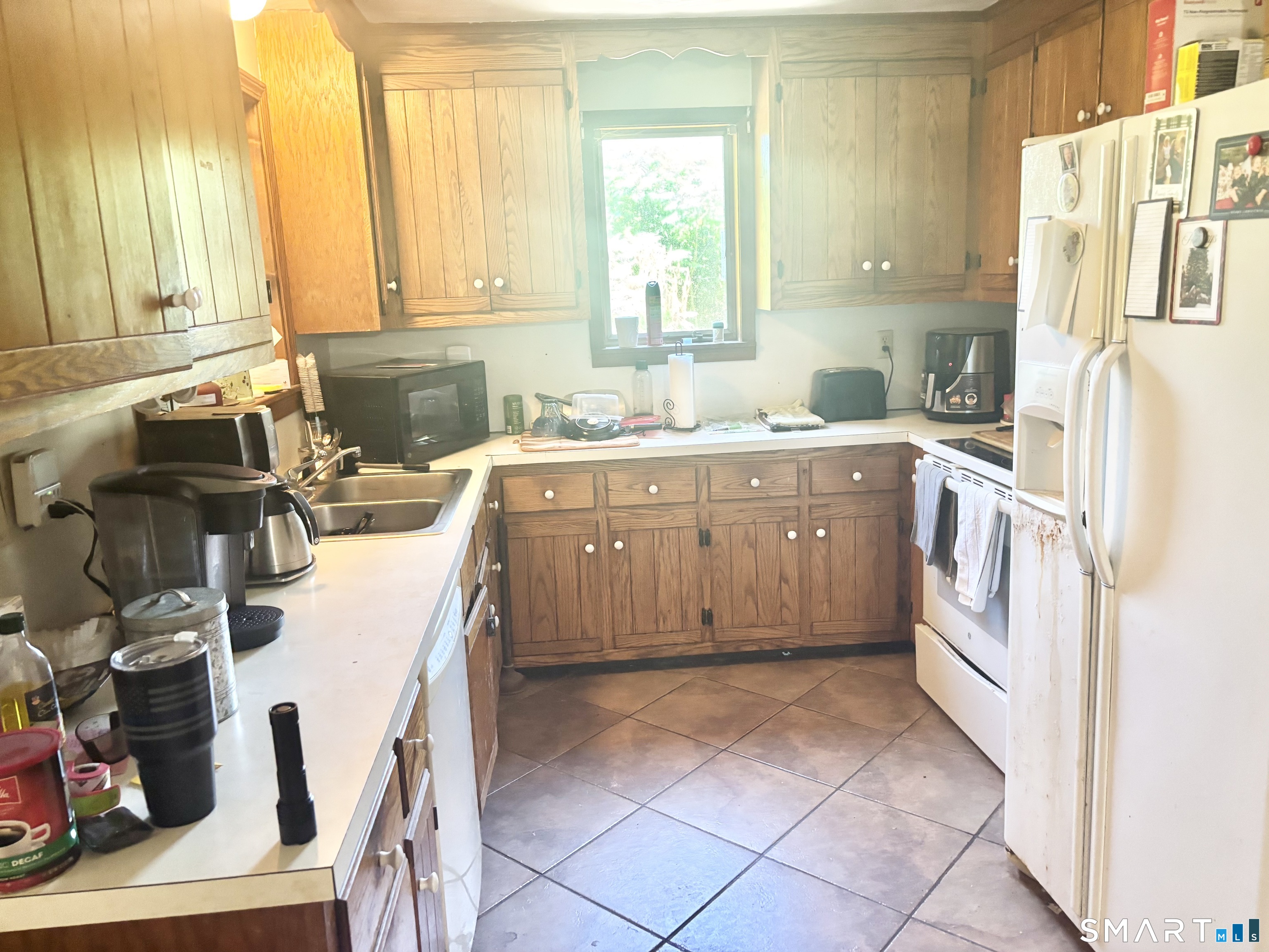 Homes for sale in Vernon, CT | 41 Birch St, Vernon, CT 06066 | MLS# 24181572