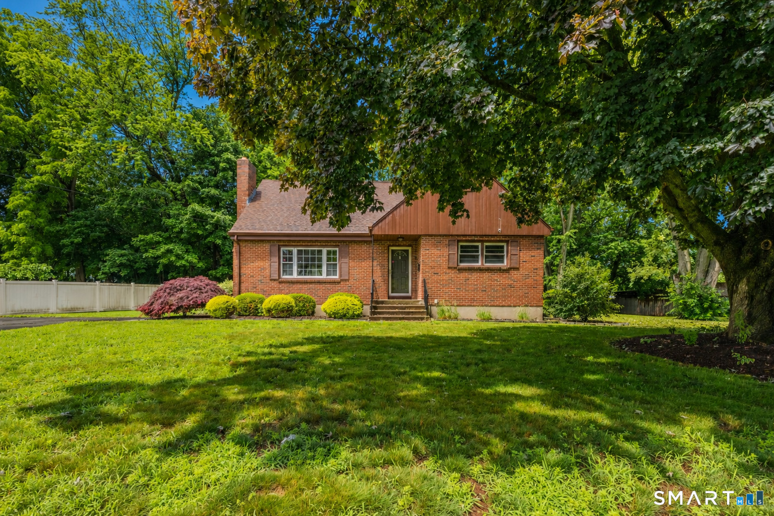 Homes for sale in Cromwell, CT | 7 Olson Ave, Cromwell, CT 06416 | MLS# 24190910