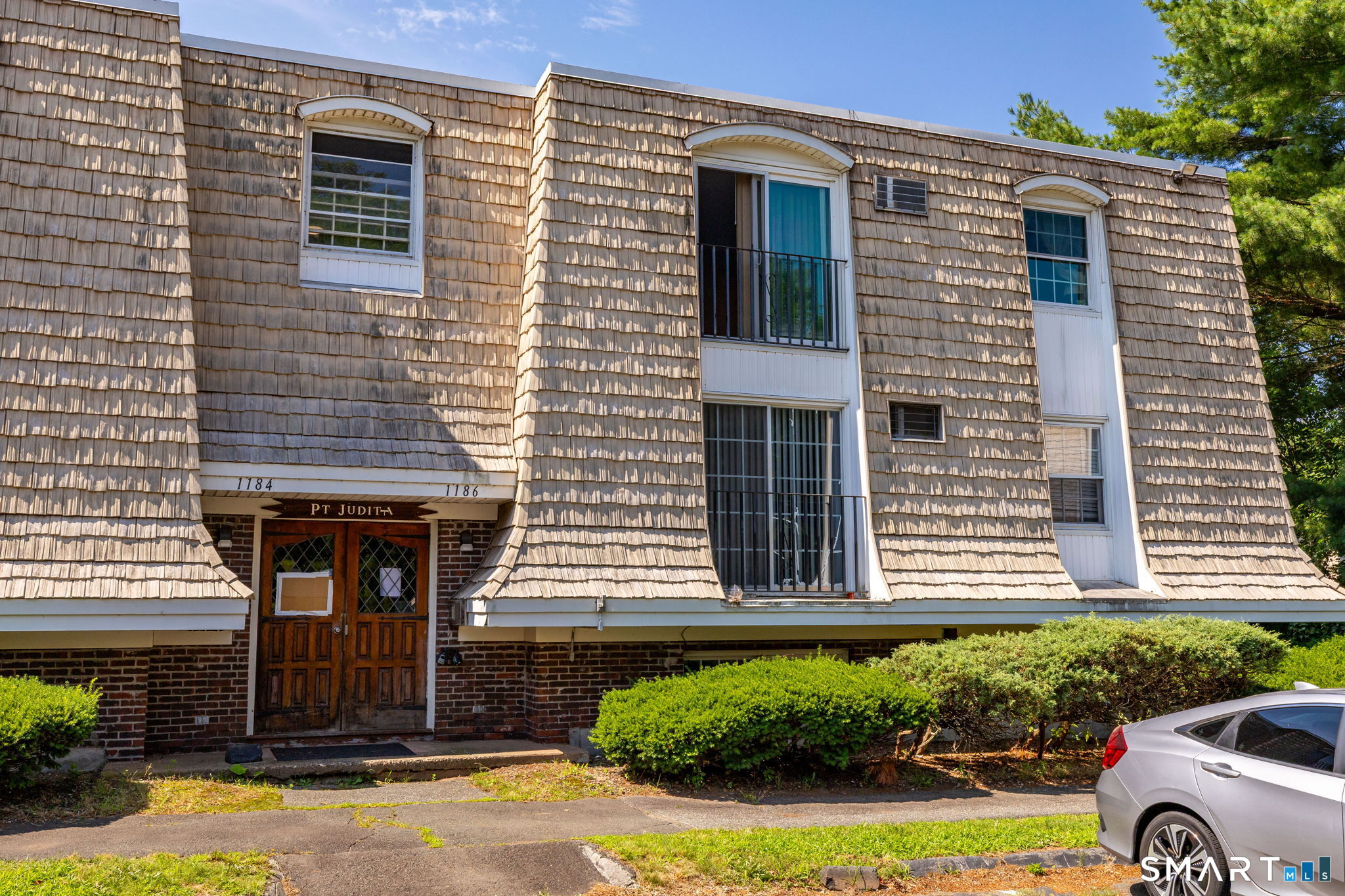 Homes for sale in Manchester, CT | 1186 Middle Turnpike W #B2, Manchester, CT 06040 | MLS# 24190015