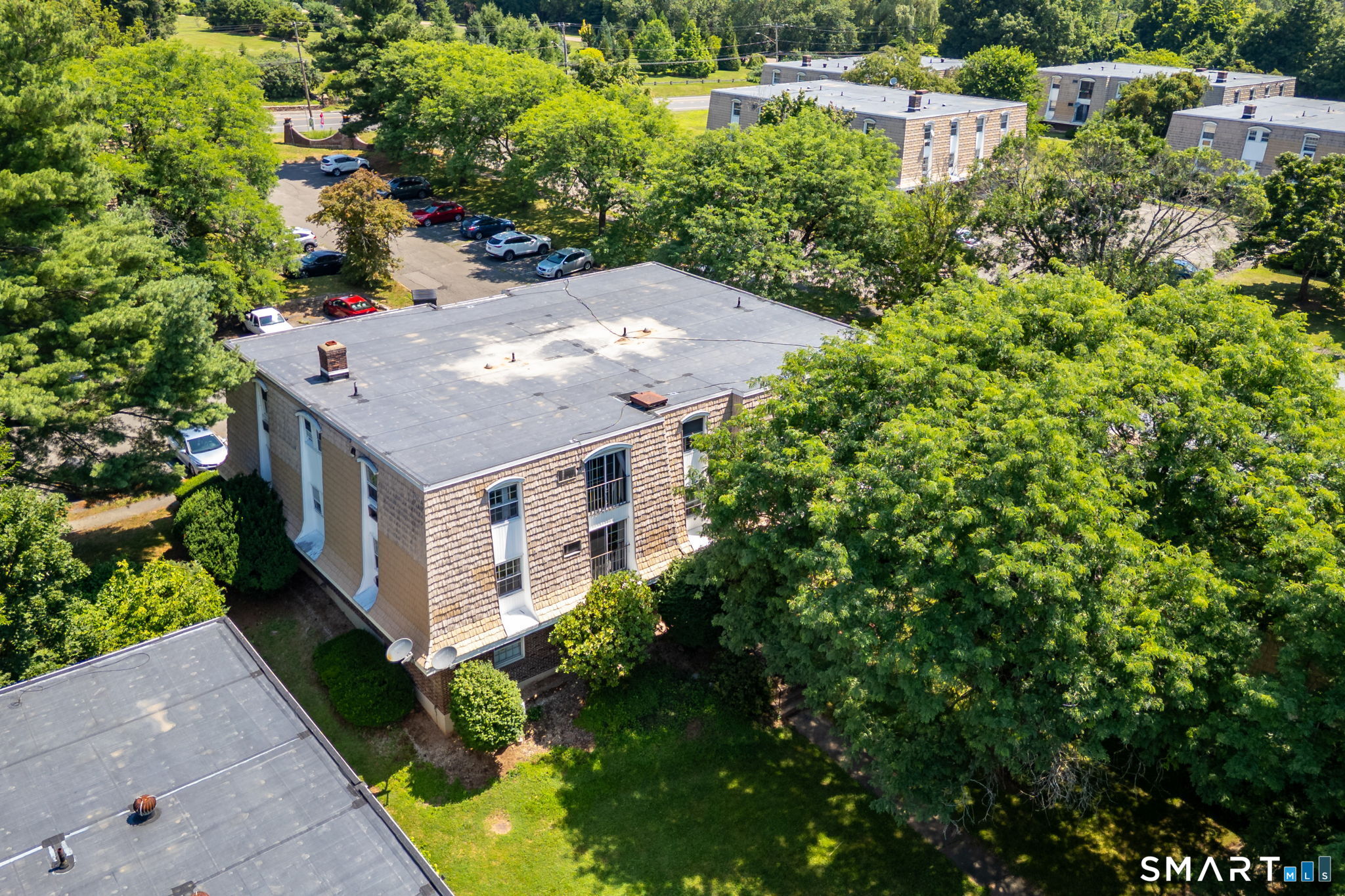 Homes for sale in Manchester, CT | 1186 Middle Turnpike W #B2, Manchester, CT 06040 | MLS# 24190015