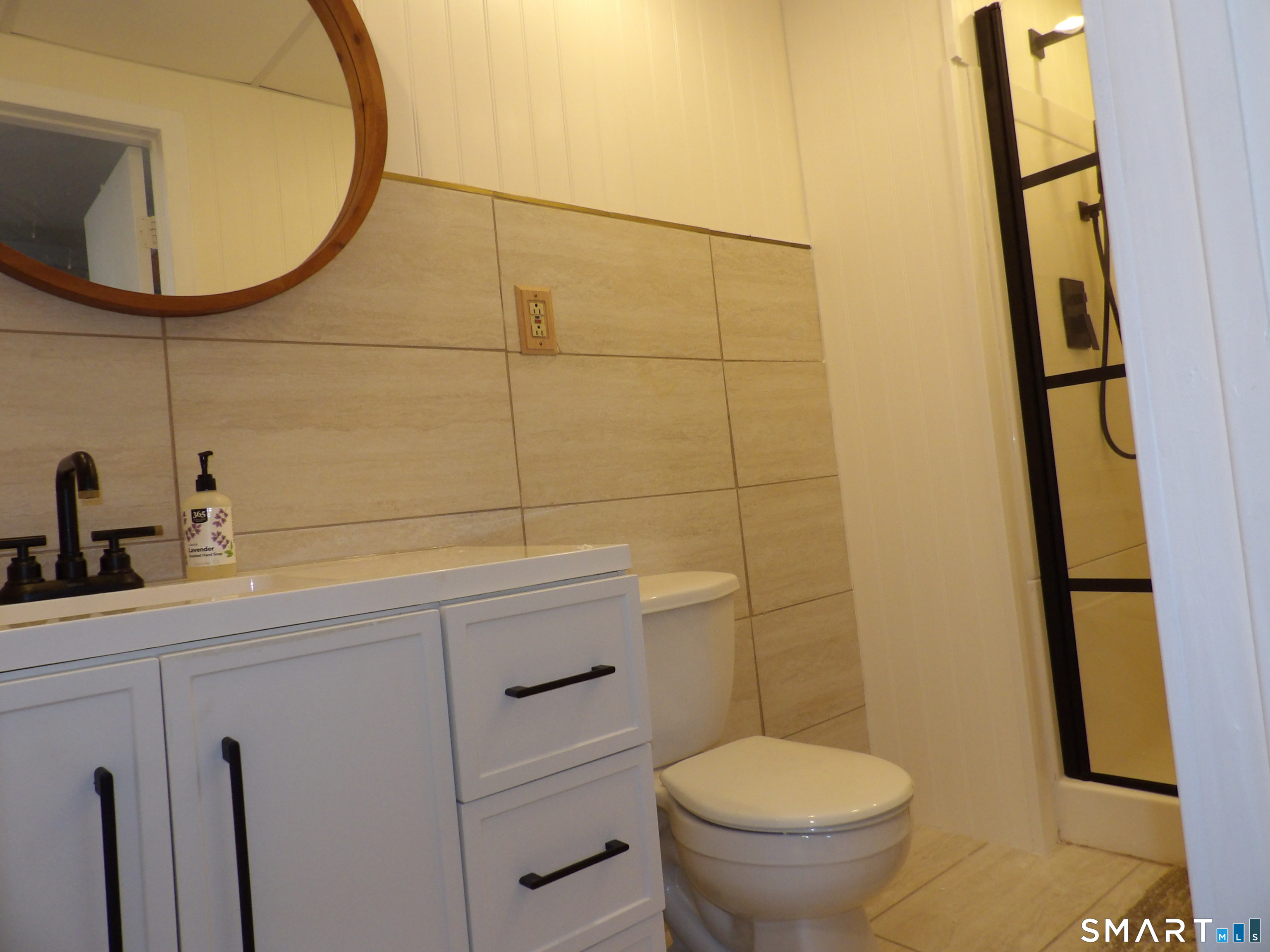 32 Wells Avenue photo 6