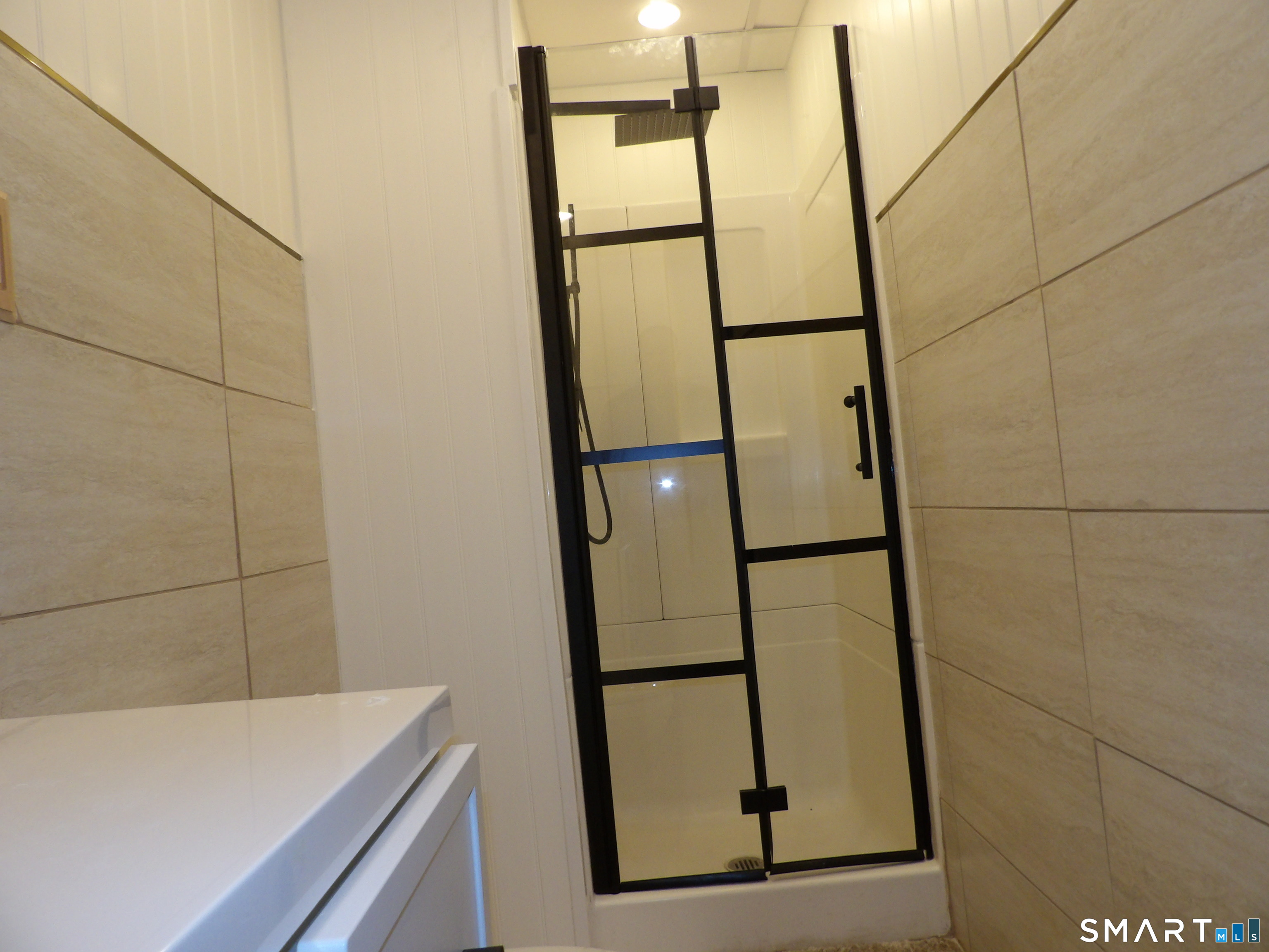 32 Wells Avenue photo 7