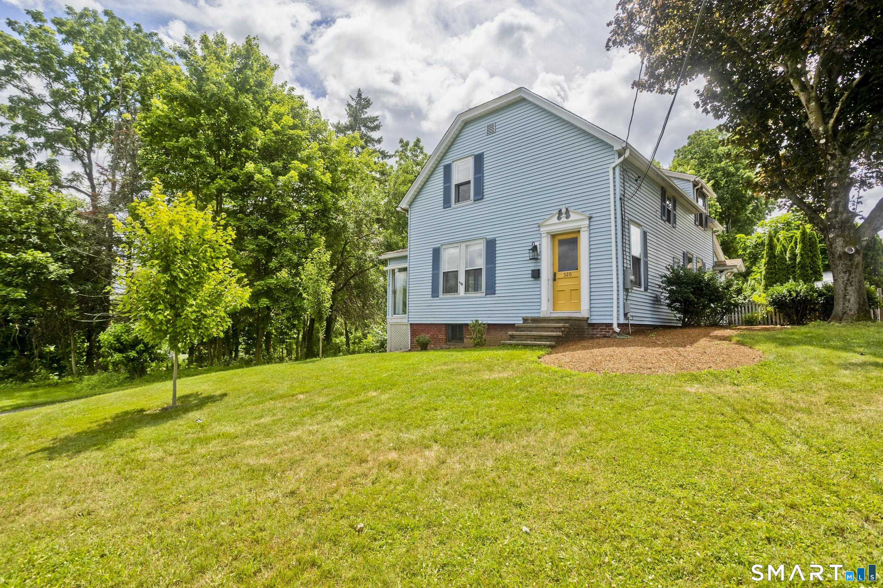 Homes for sale in Suffield, CT | 320 Mapleton Ave, Suffield, CT 06078 | MLS# 24191185