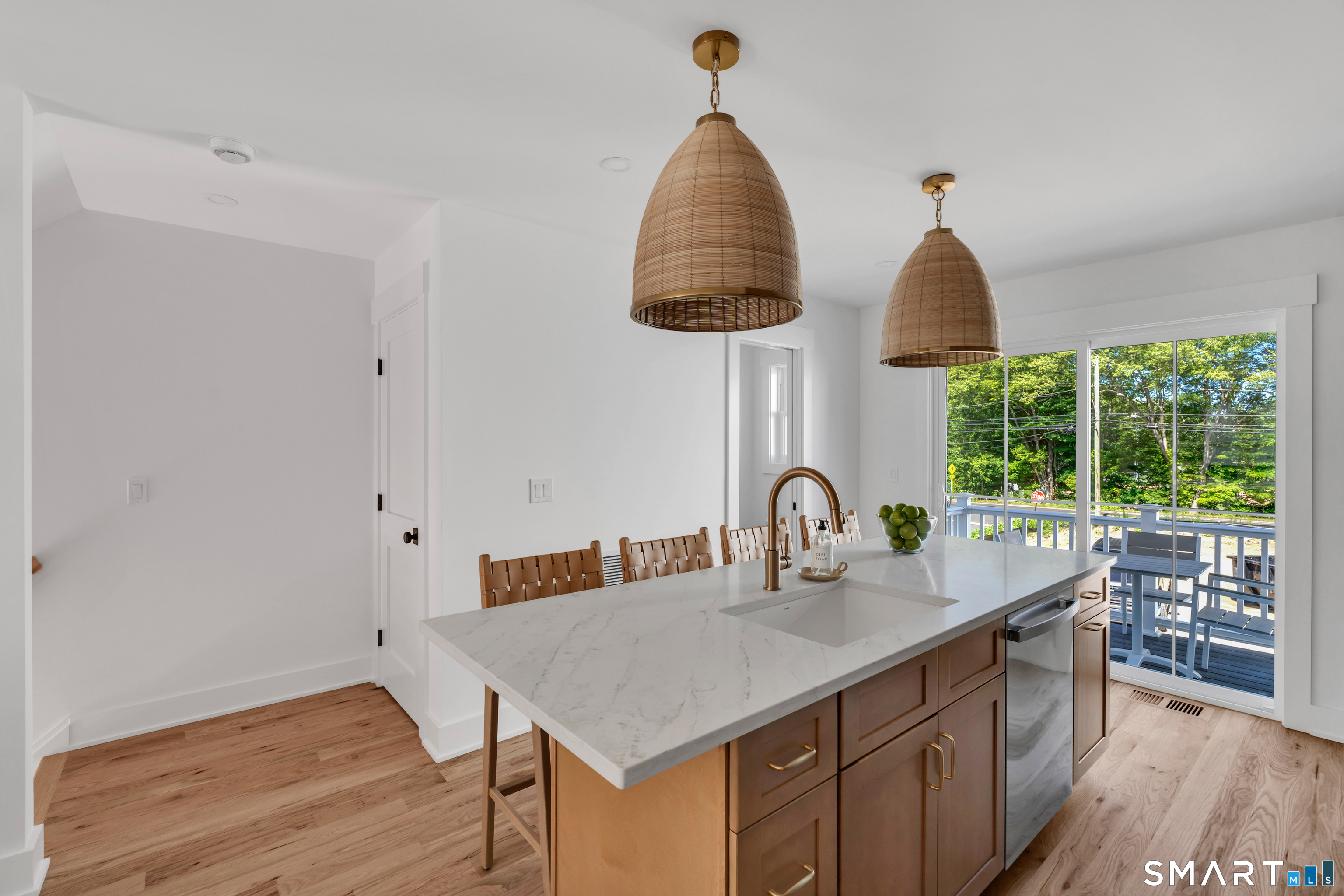 Homes for sale in Milford, CT | 843 North St #M2, Milford, CT 06461 | MLS# 24188617