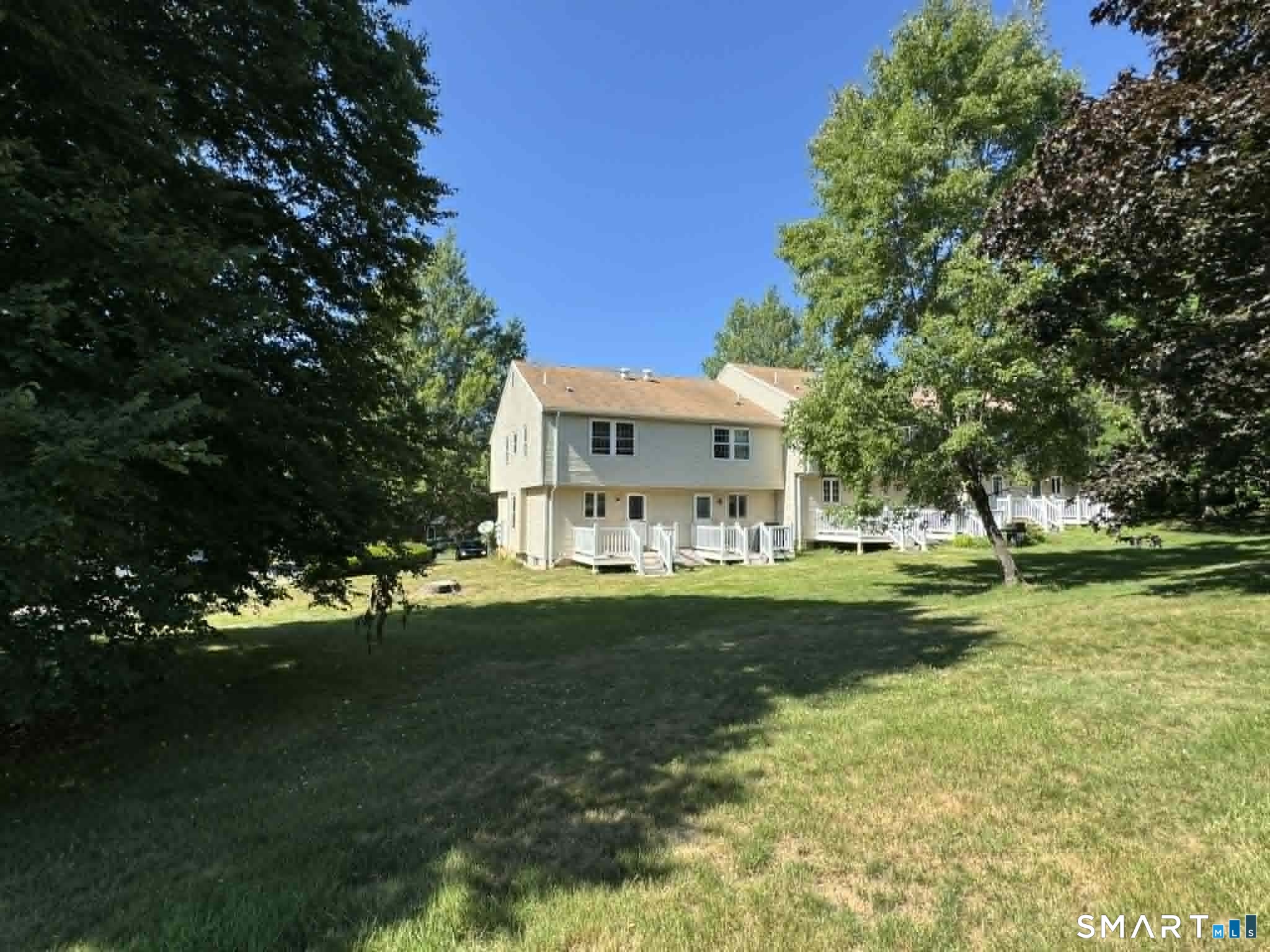 Homes for sale in Middletown, CT | 10 Countryside Ln #1, Middletown, CT 06457 | MLS# 24191144