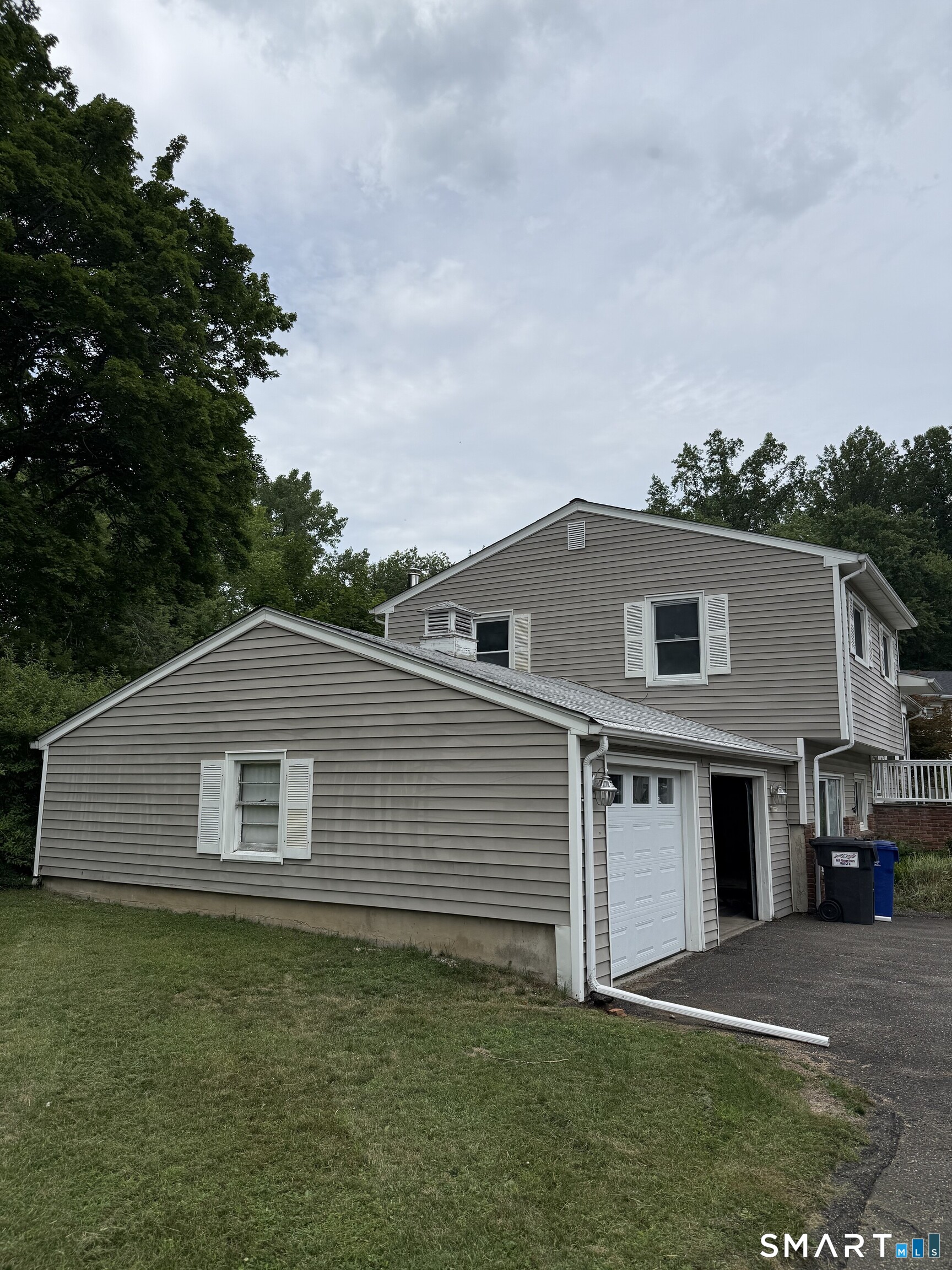 Homes for sale in Ridgefield, CT | 3 Victor Dr, Ridgefield, CT 06877 | MLS# 24185764