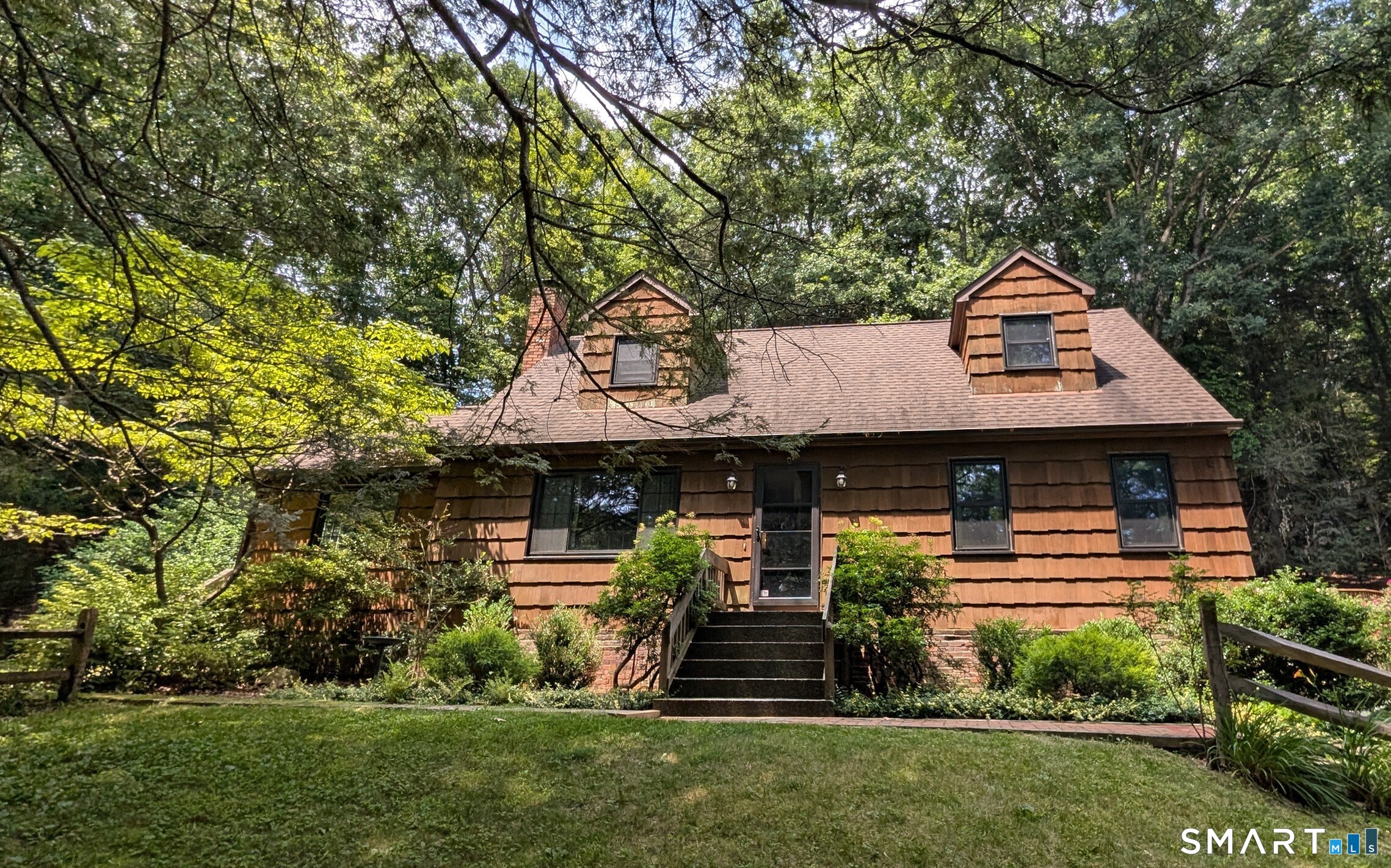 17 Bucks Rock Road, New Milford, Connecticut 06776