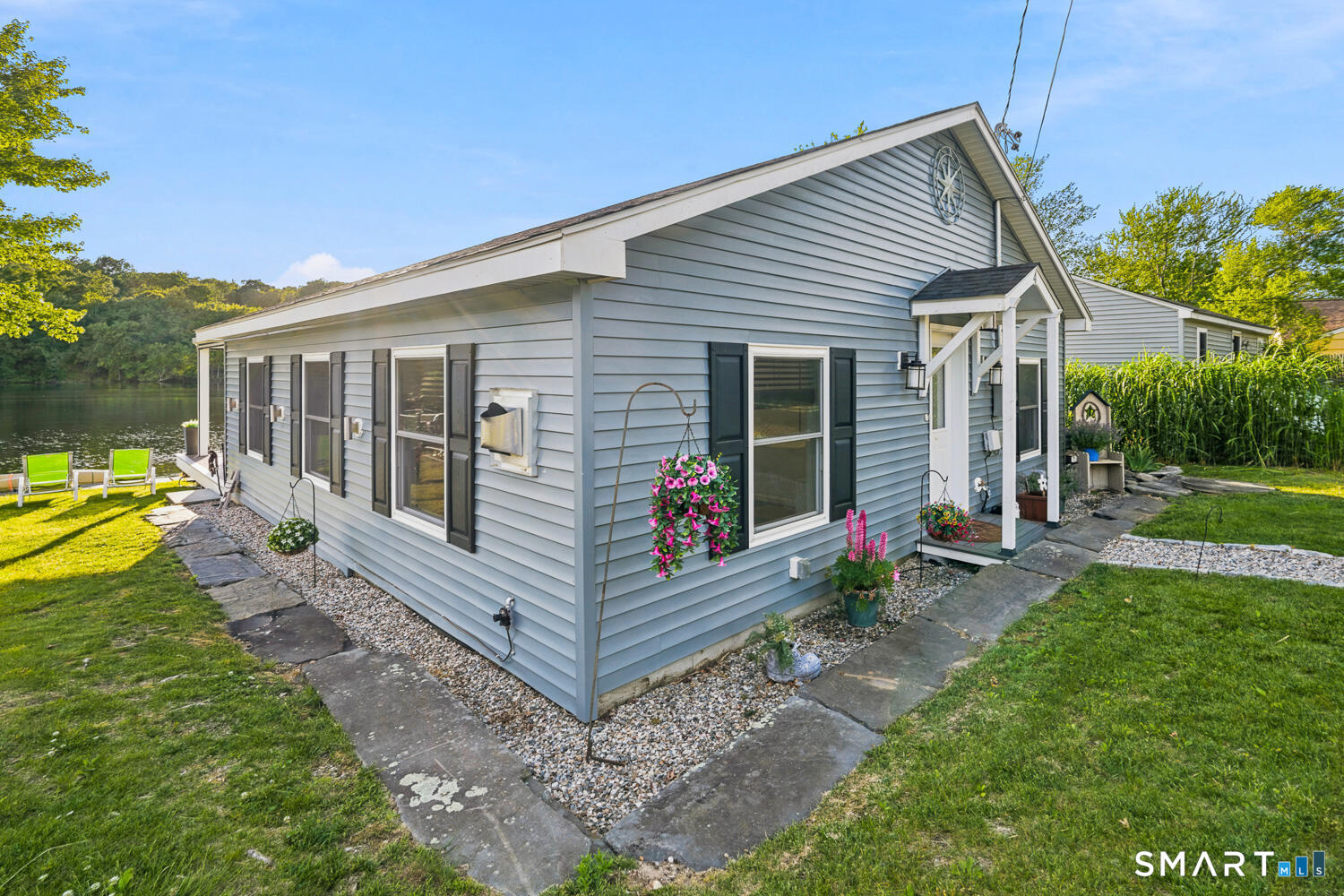 Homes for sale in Woodstock, CT | 4 Loyola Rd Ext, Woodstock, CT 06281 | MLS# 24191228