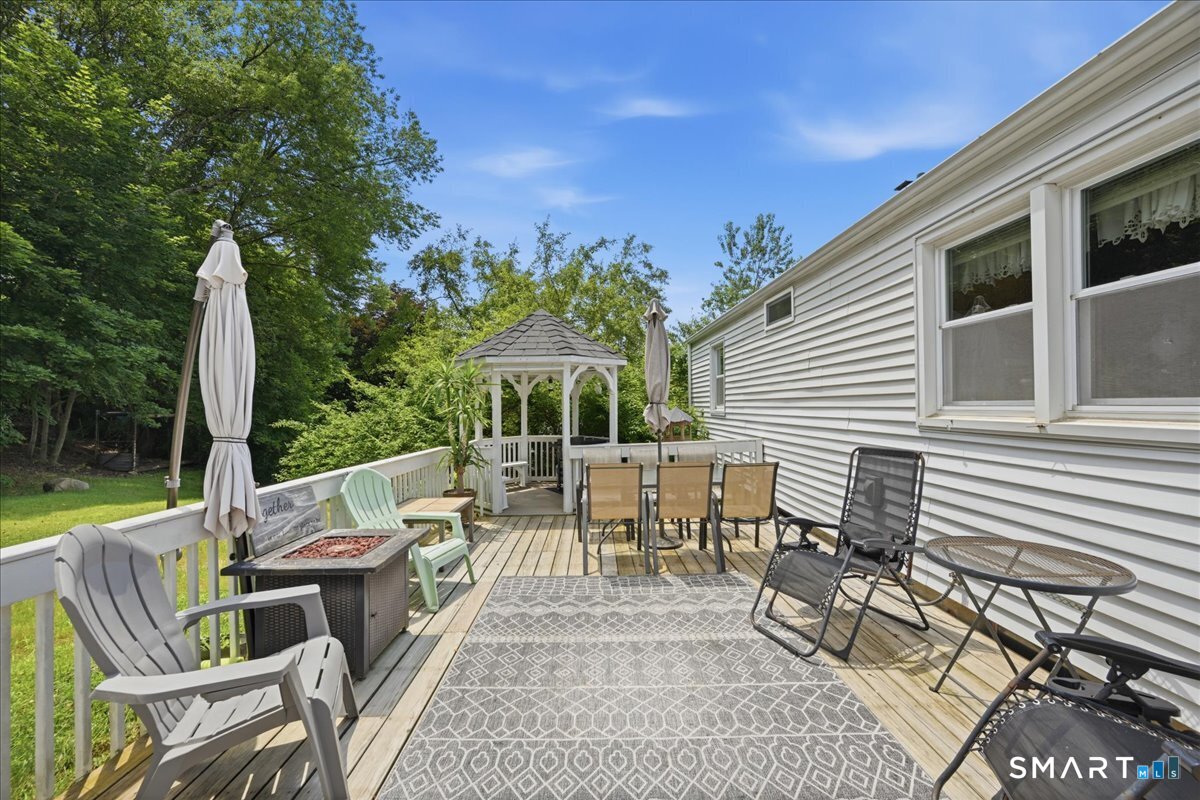 87 James Street photo 22