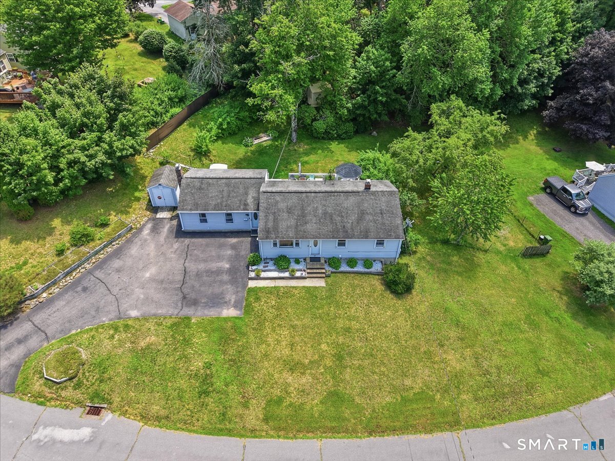 87 James Street photo 24
