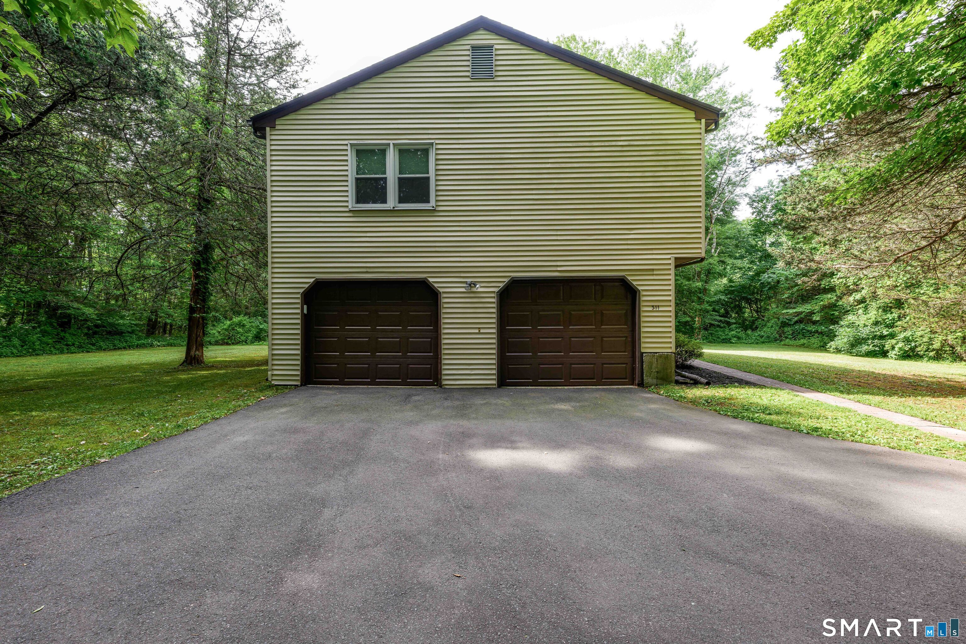 311 Twin Lakes Road photo 32