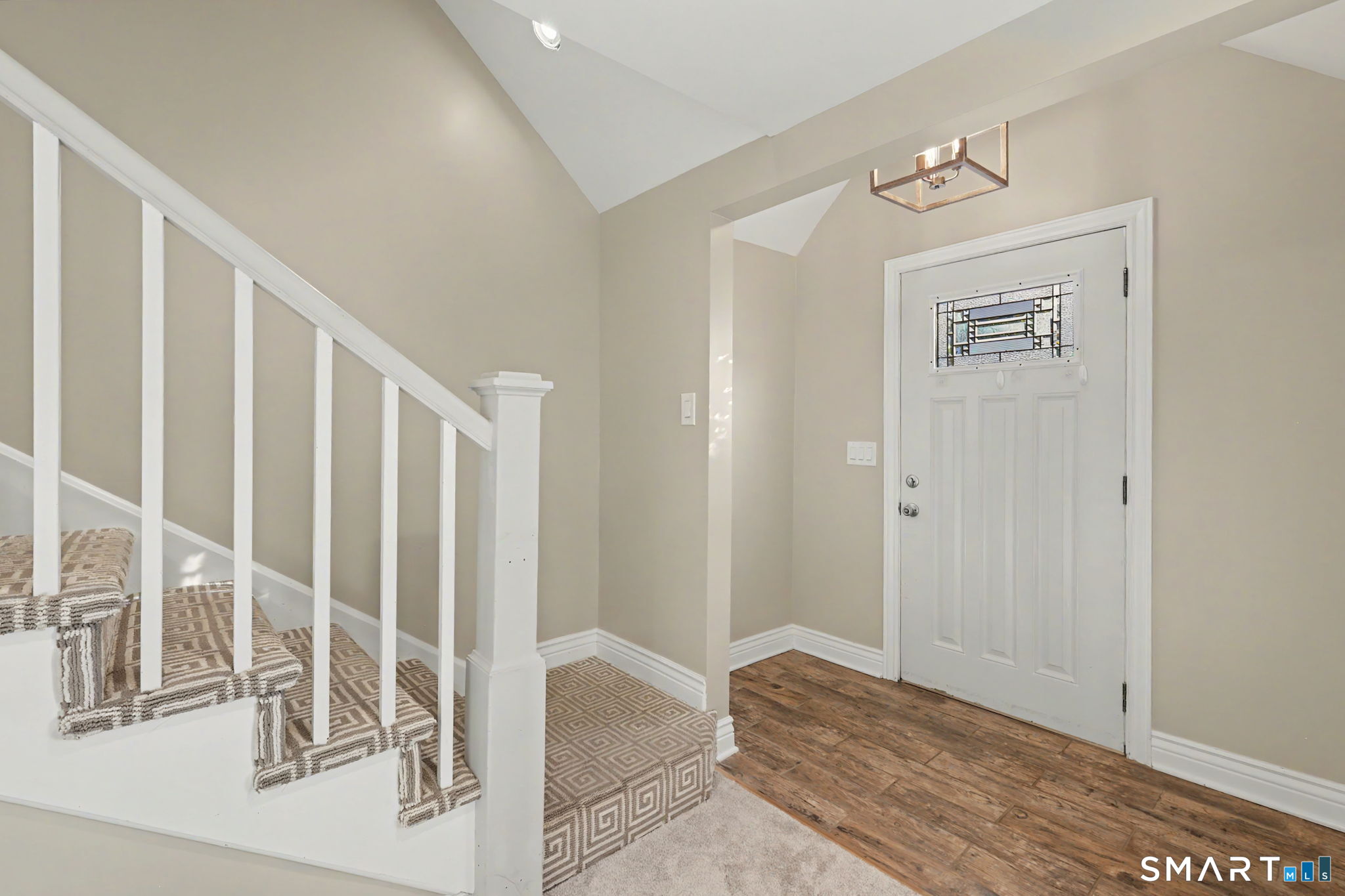 142 North Taylor Avenue, Norwalk, Connecticut photo 2