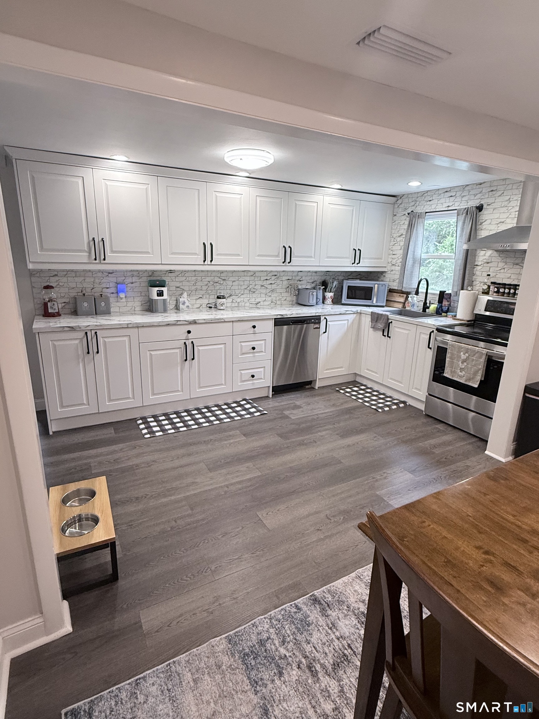 Homes for sale in South Windsor, CT | 129 Overlook Rd, South Windsor, CT 06074 | MLS# 24191361