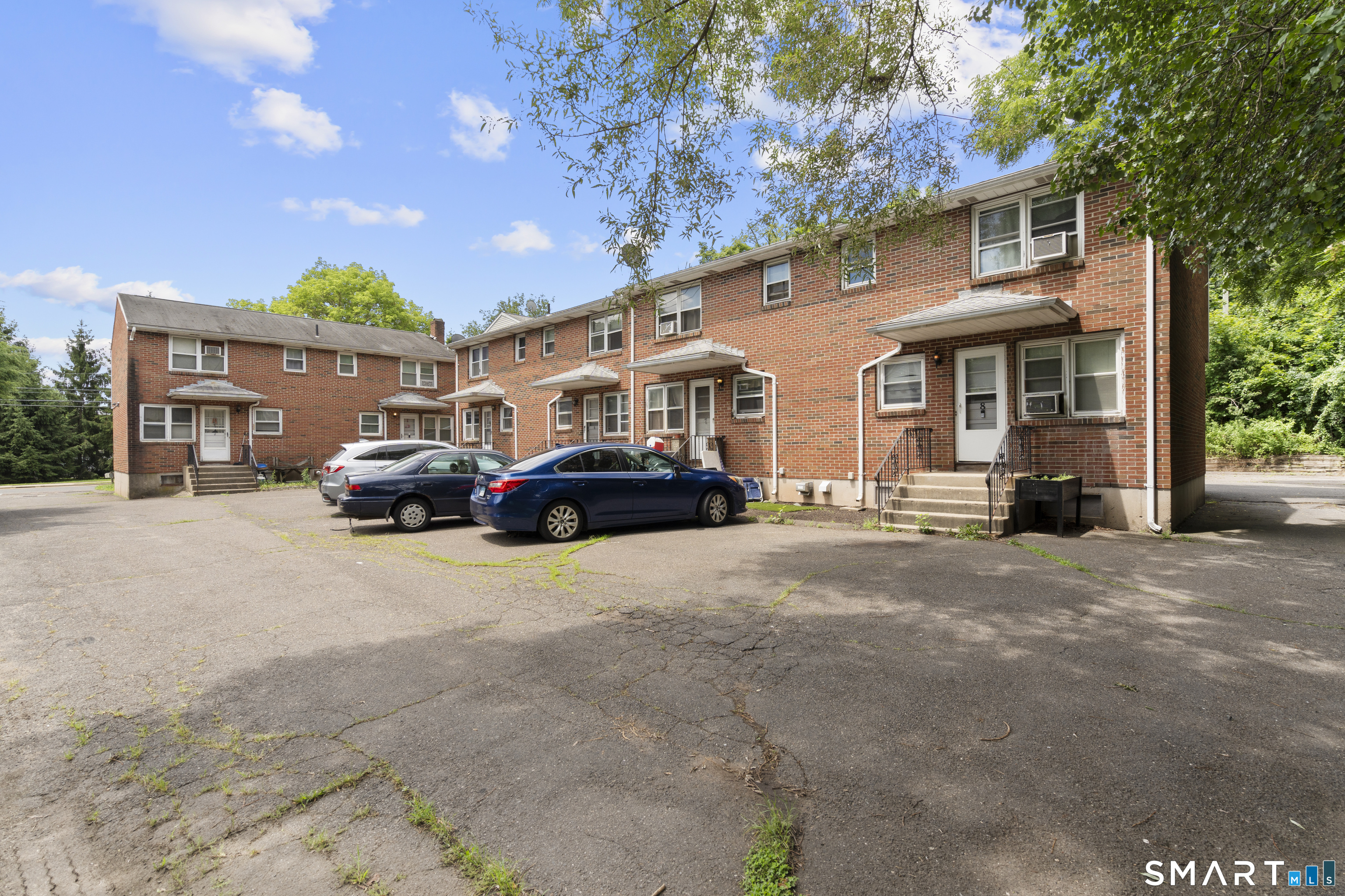 Homes for sale in Meriden, CT | 115 Kensington Ave #1, Meriden, CT 06451 | MLS# 24191094