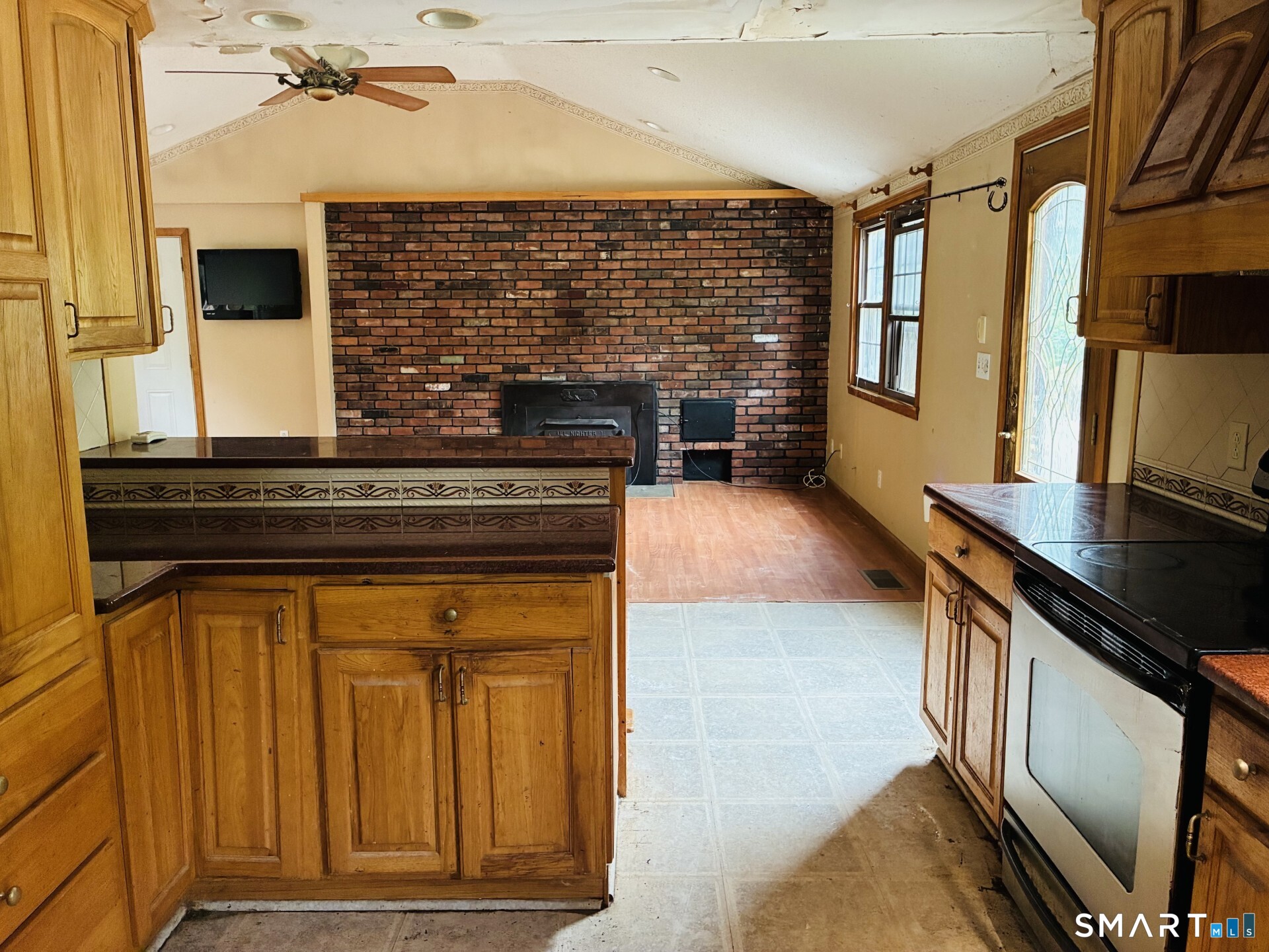 Homes for sale in Lebanon, CT | 319 Lebanon Ave, Lebanon, CT 06249 | MLS# 24182078