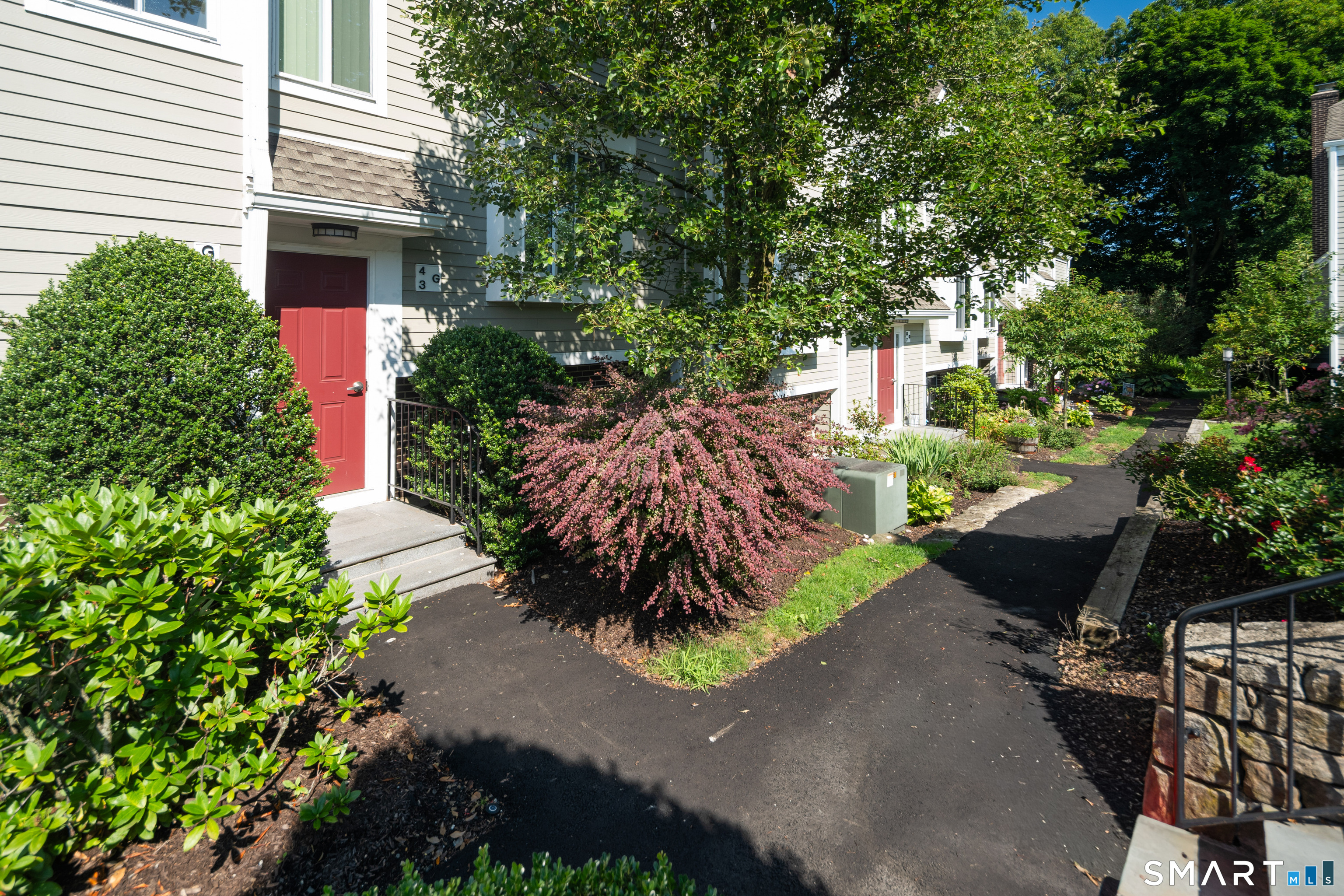 71 Aiken Street, Norwalk, Connecticut photo 3