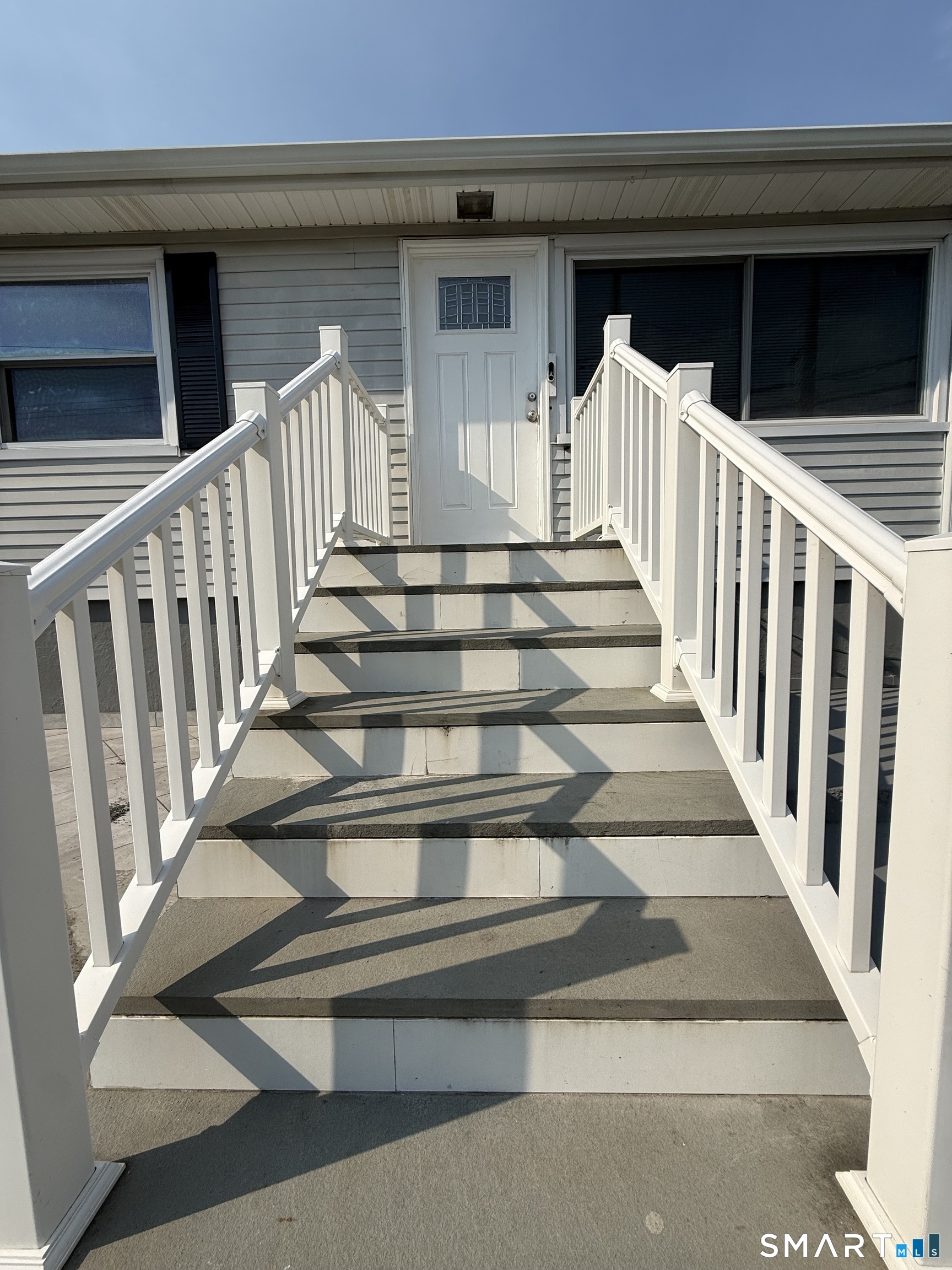 4th image of 17 Navarro Rd, East Haven, CT 06512 | MLS# 24191606
